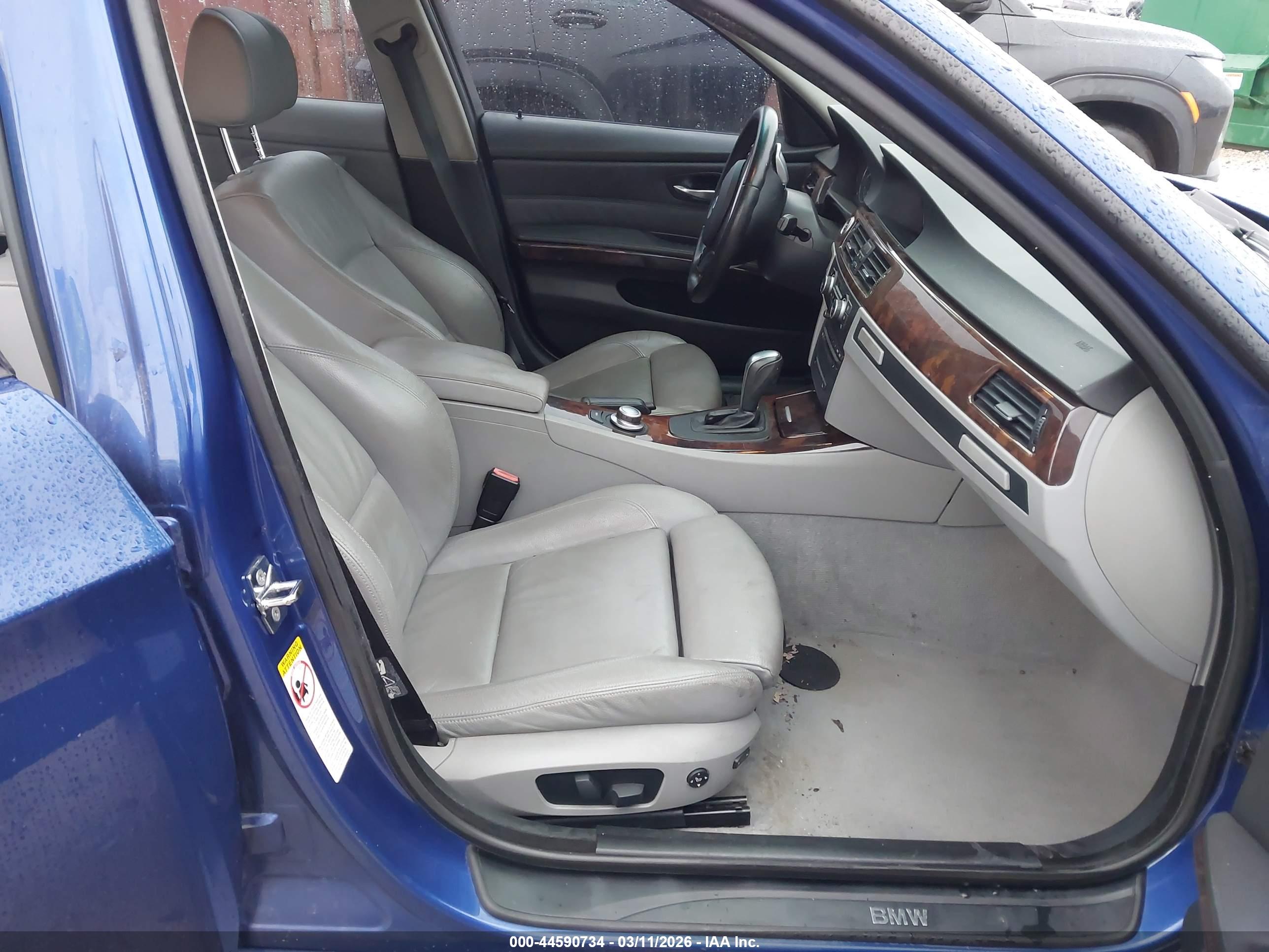 BMW 335I image 5