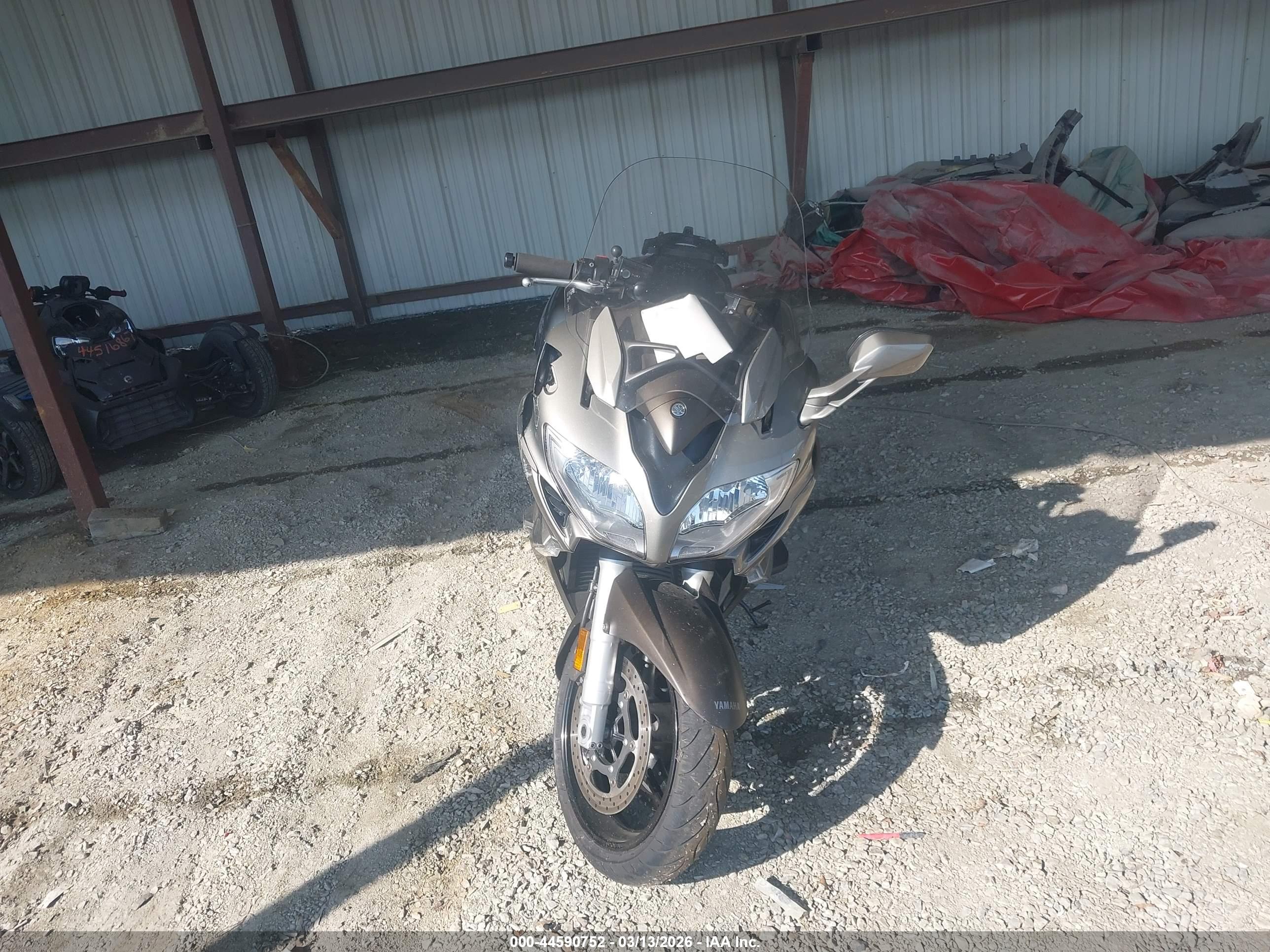 YAMAHA FJR1300 image 5
