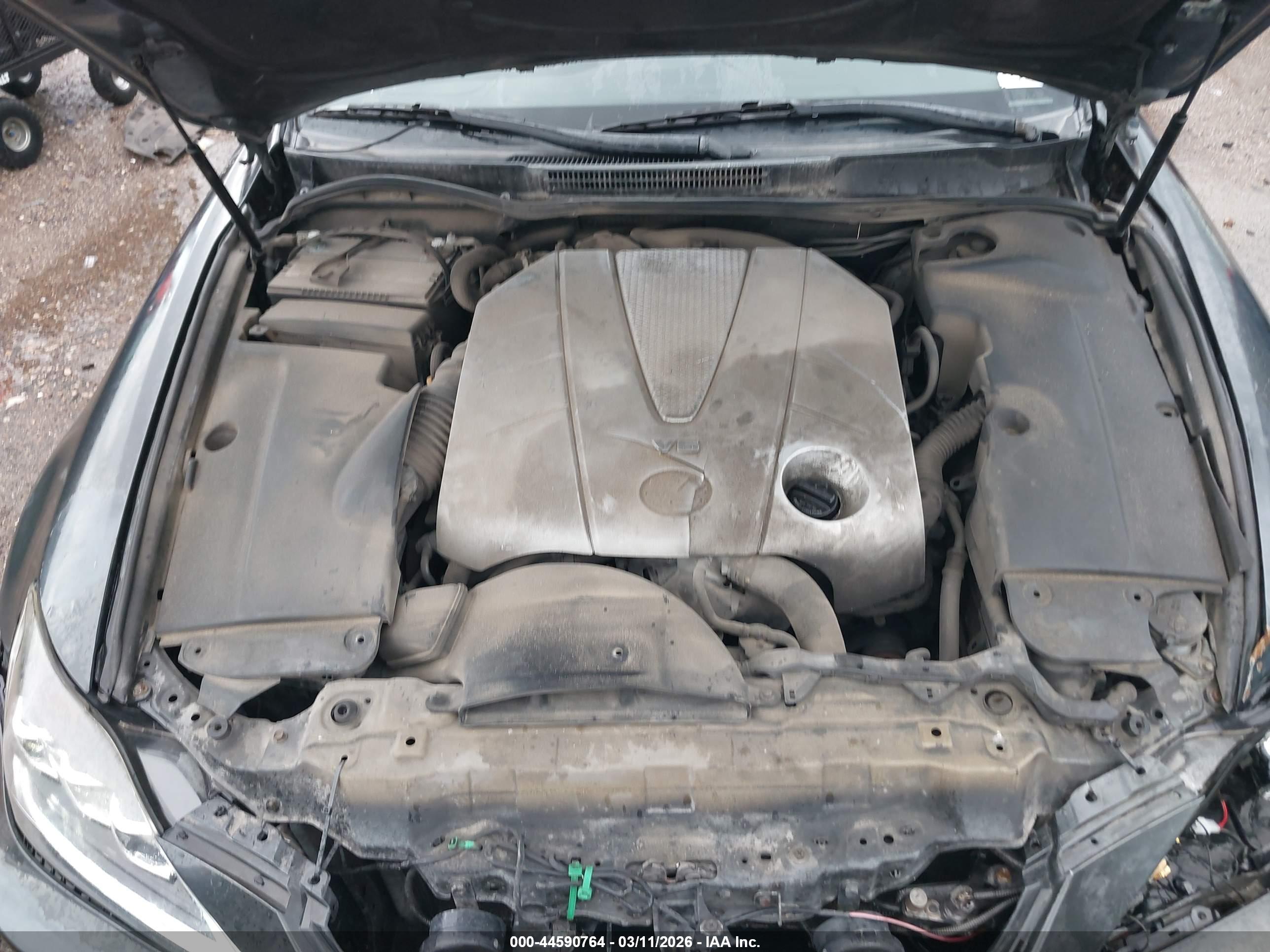 LEXUS IS image 10
