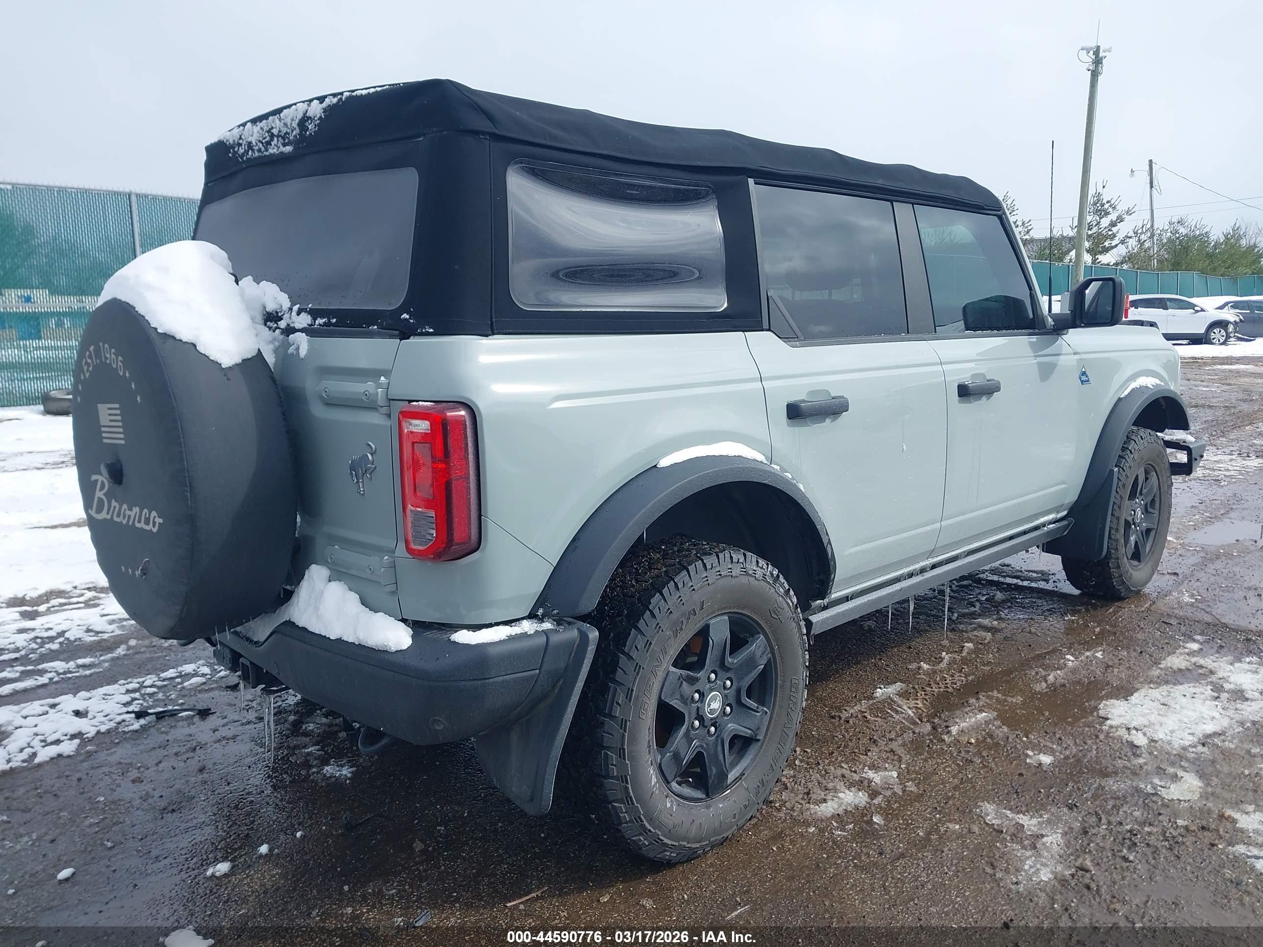 FORD BRONCO image 4