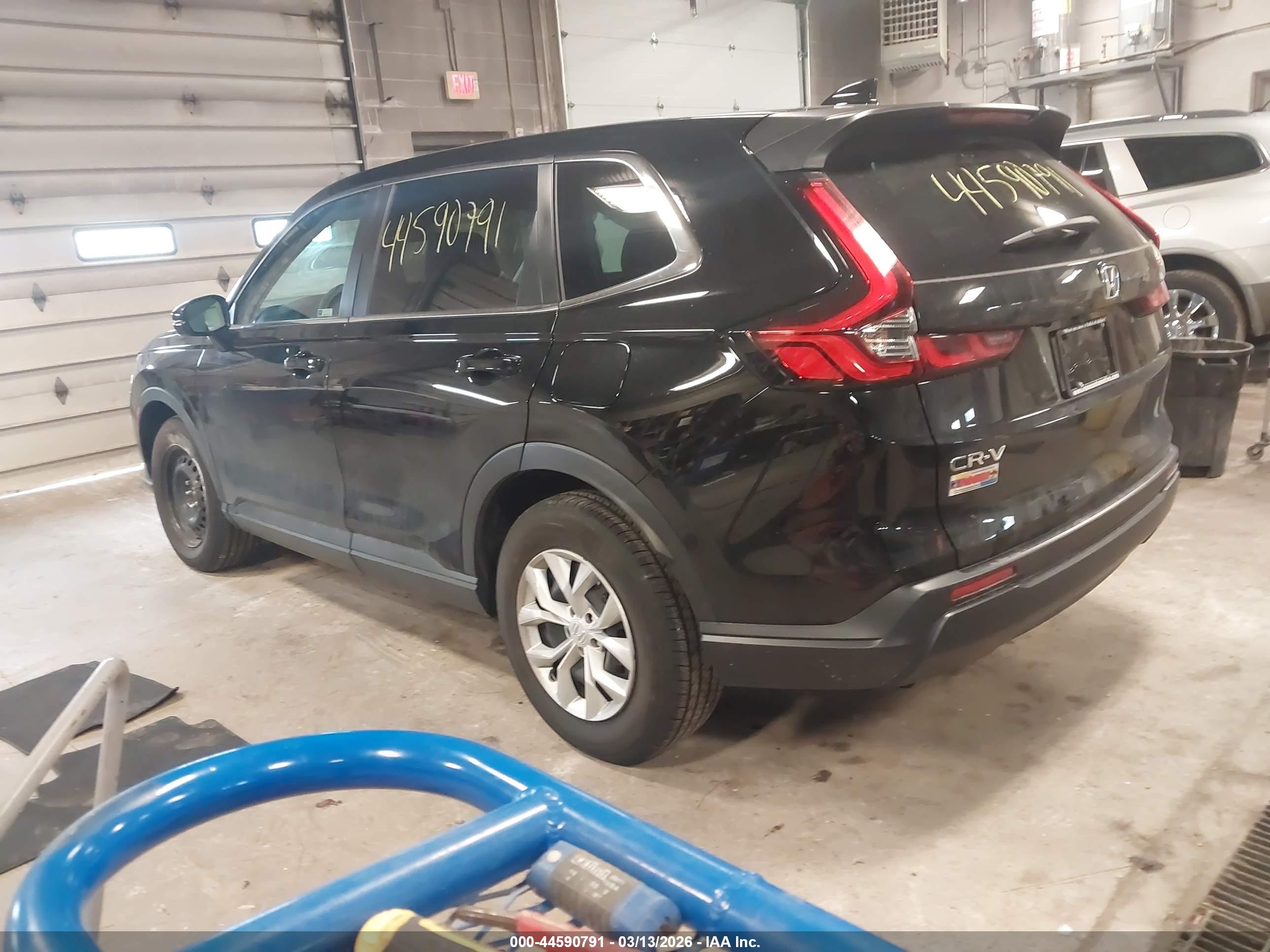 HONDA CR-V image 3