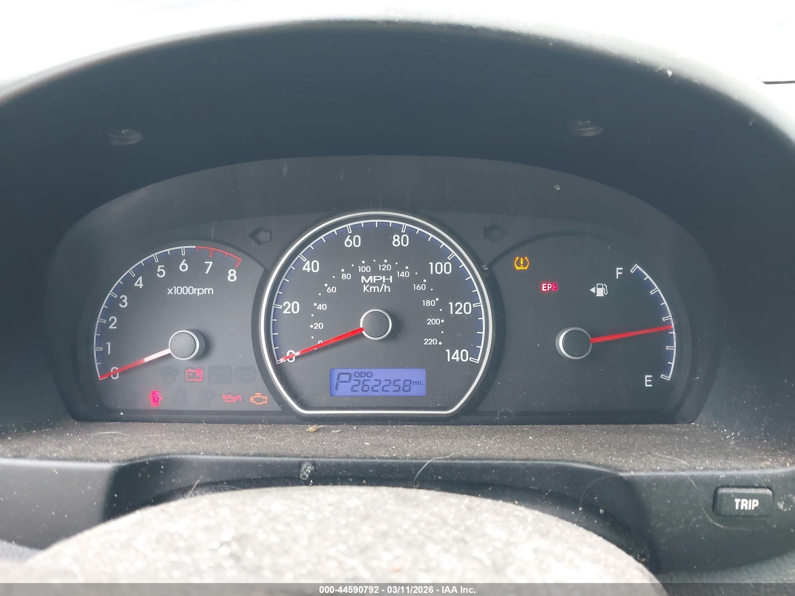 HYUNDAI ELANTRA image 7