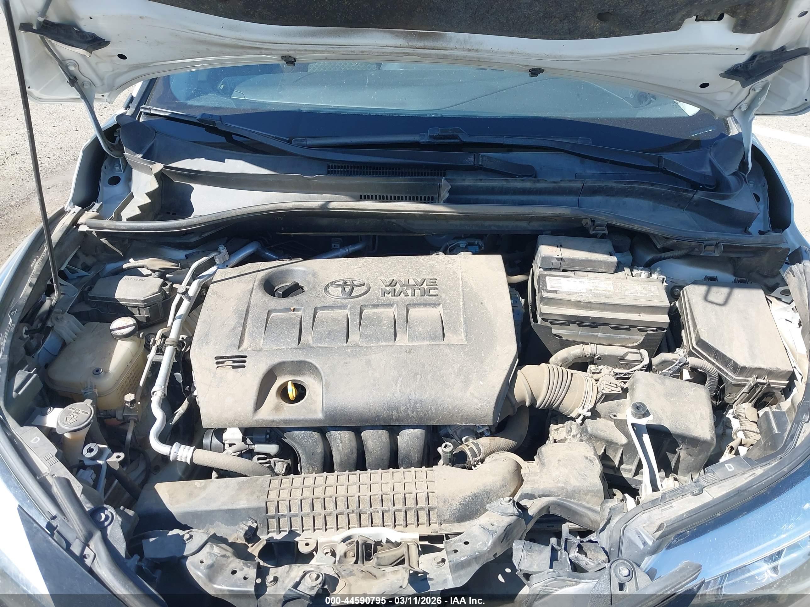 TOYOTA C-HR image 10