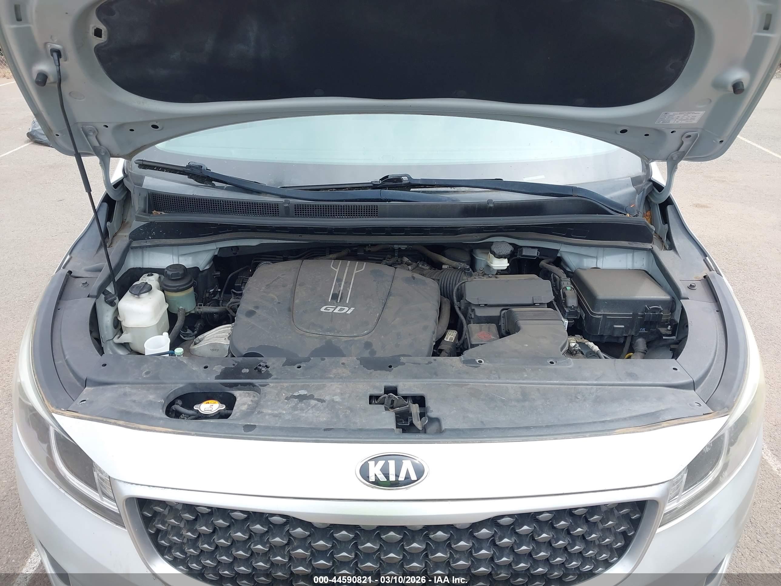 KIA SEDONA image 10