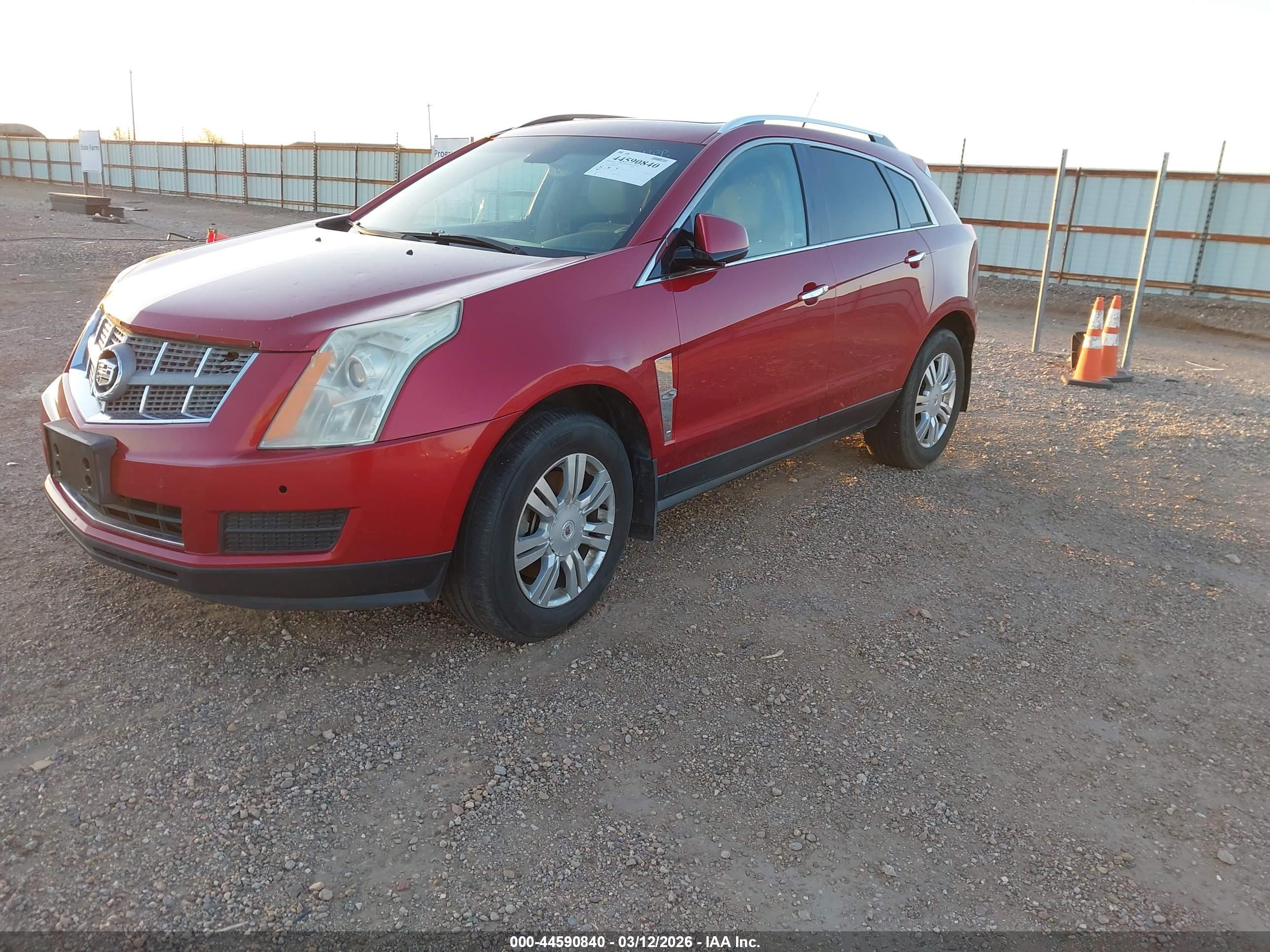 CADILLAC SRX image 2