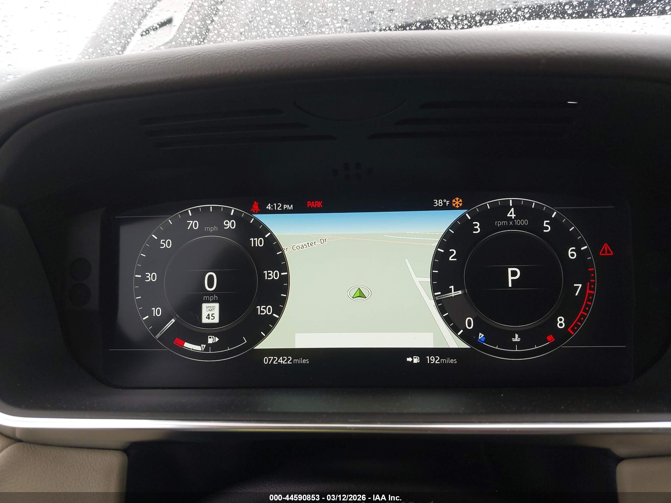 LAND ROVER image 7