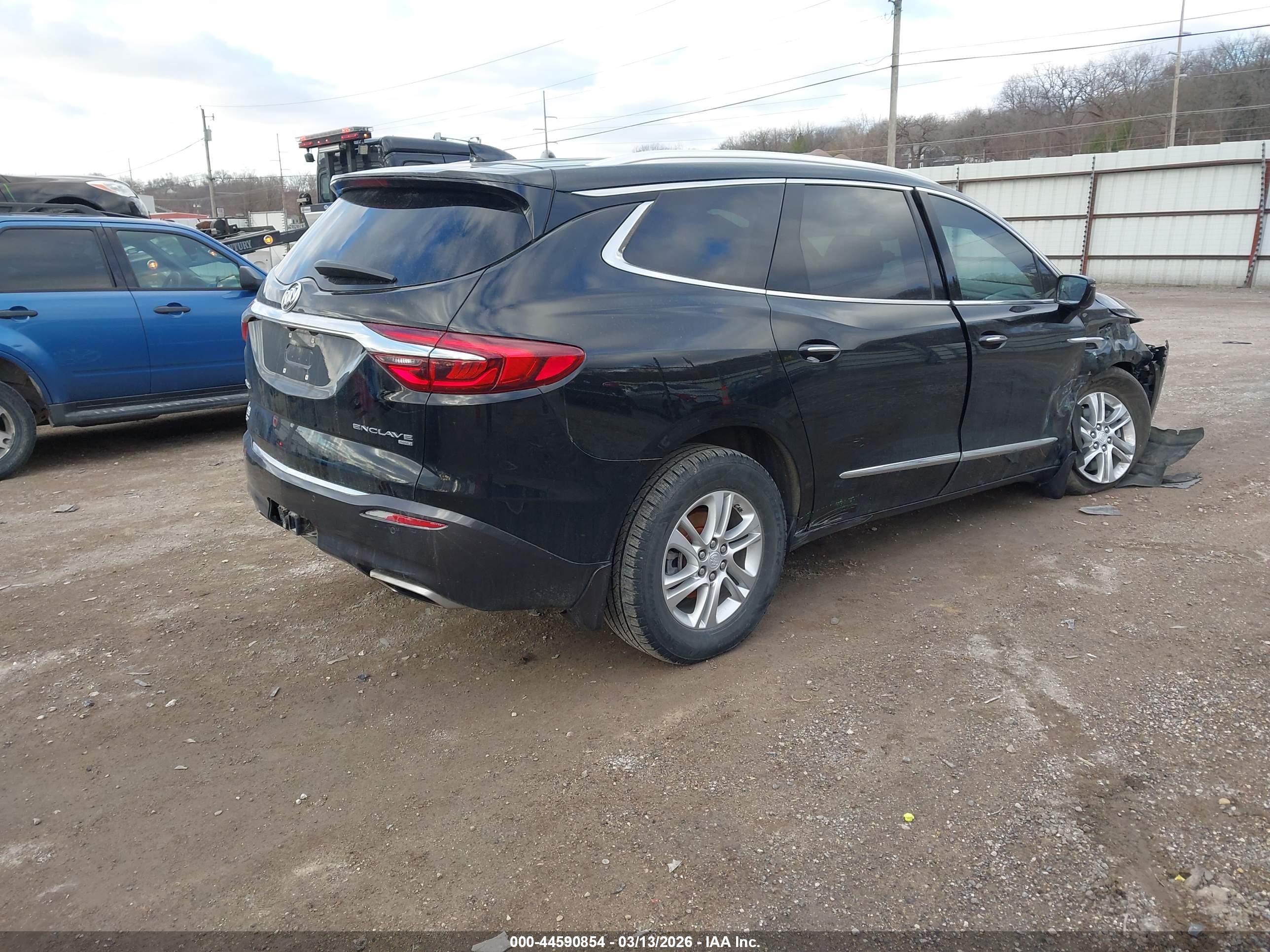BUICK ENCLAVE image 4