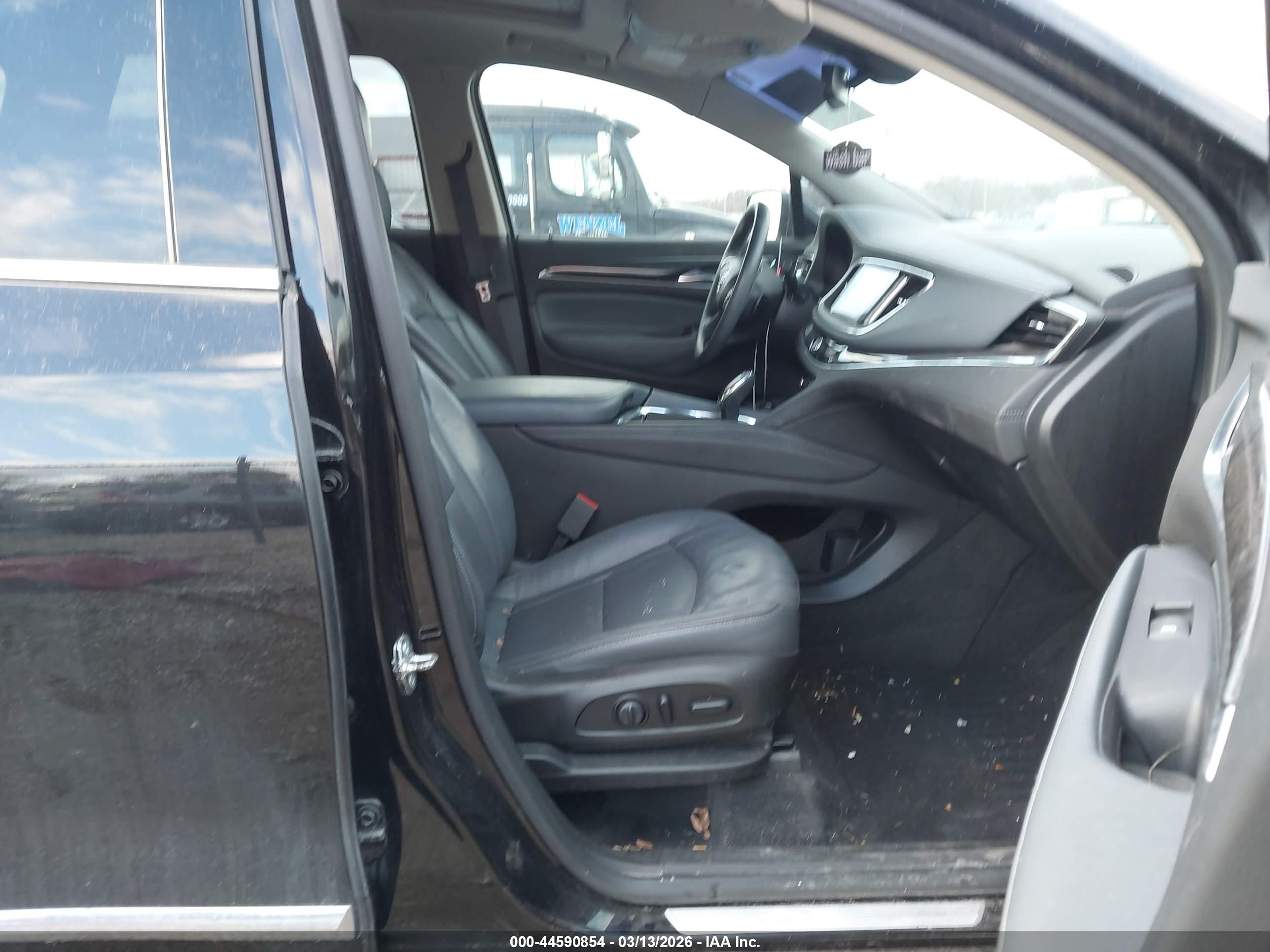 BUICK ENCLAVE image 5