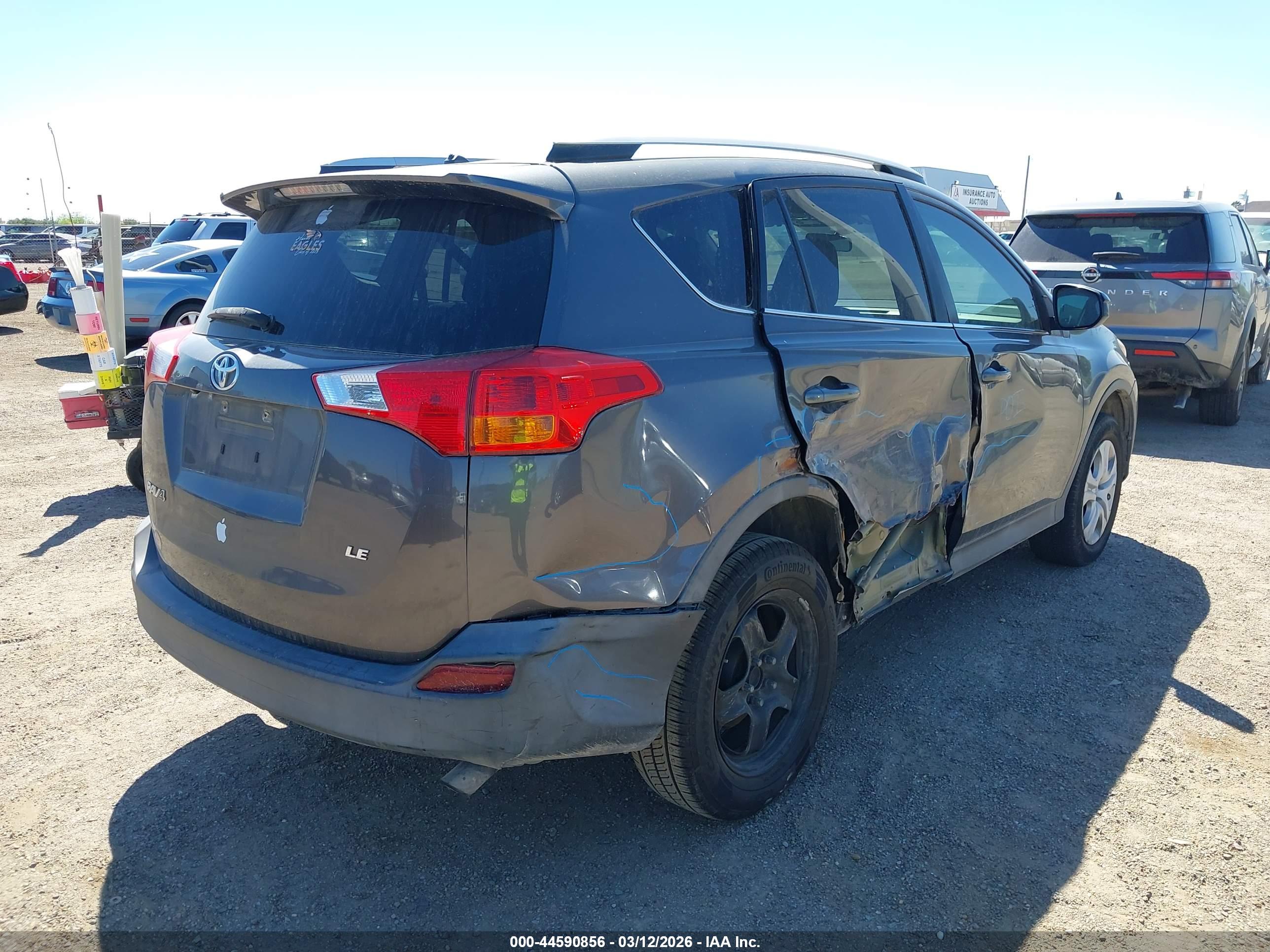 TOYOTA RAV4 image 6