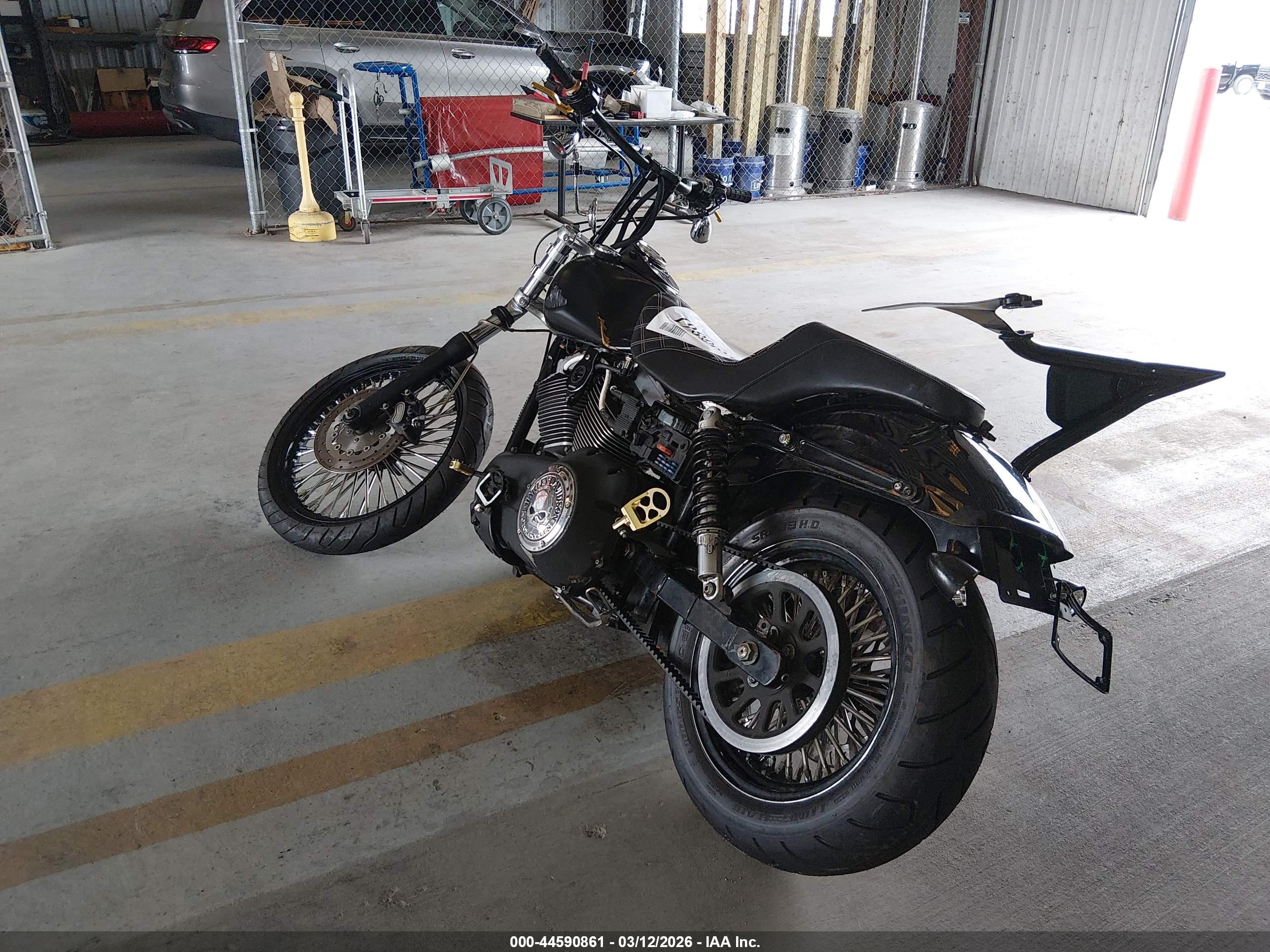 HARLEY-DAVIDSON FXDBI image 3