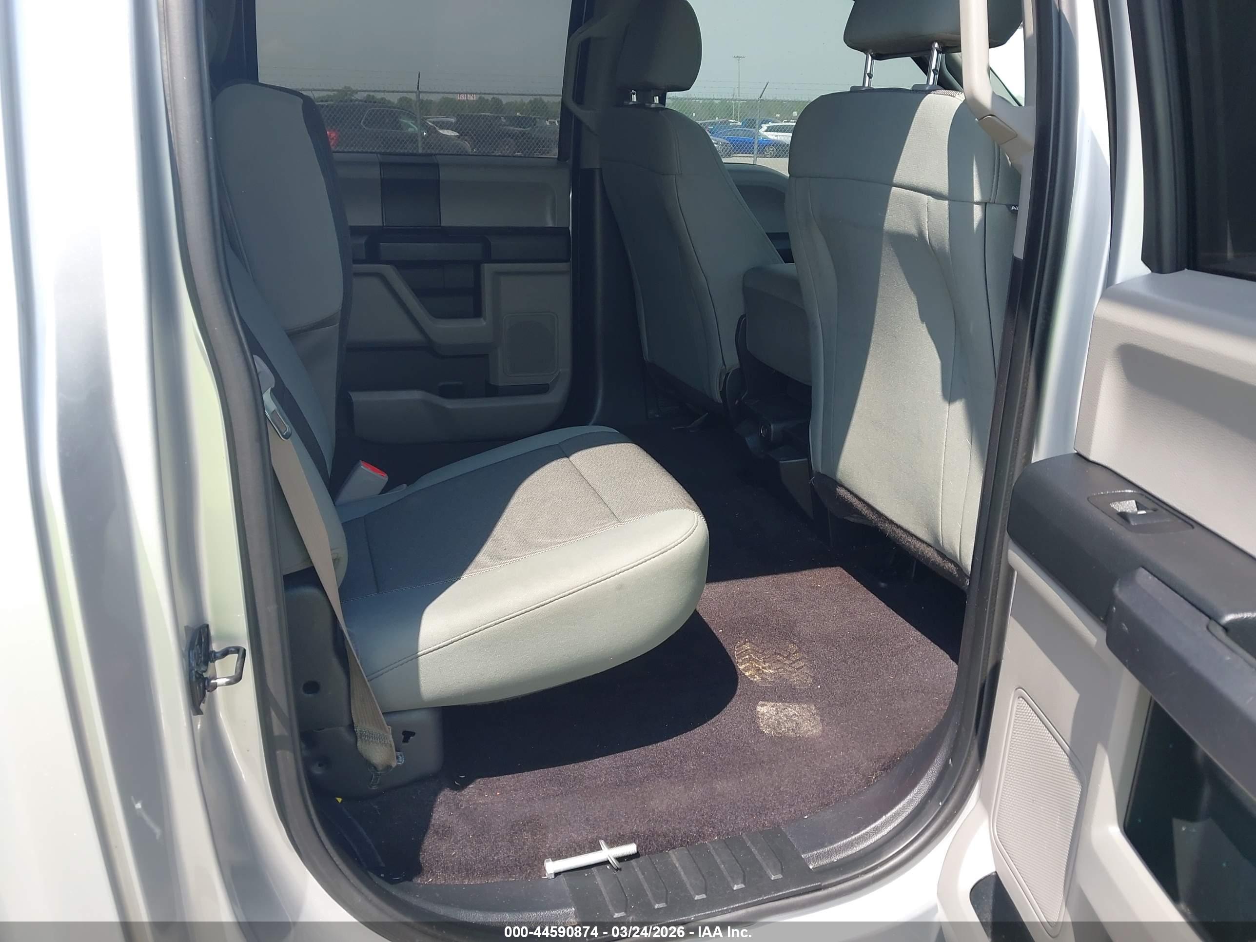 FORD F-150 image 8