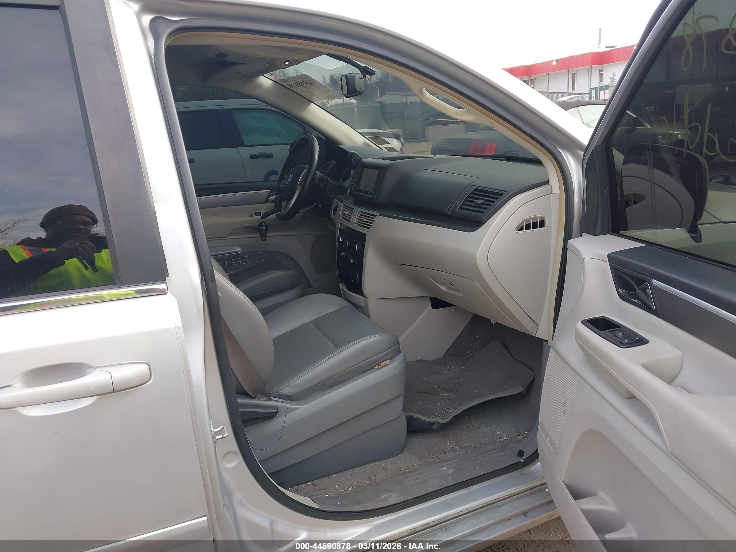 VOLKSWAGEN ROUTAN image 5