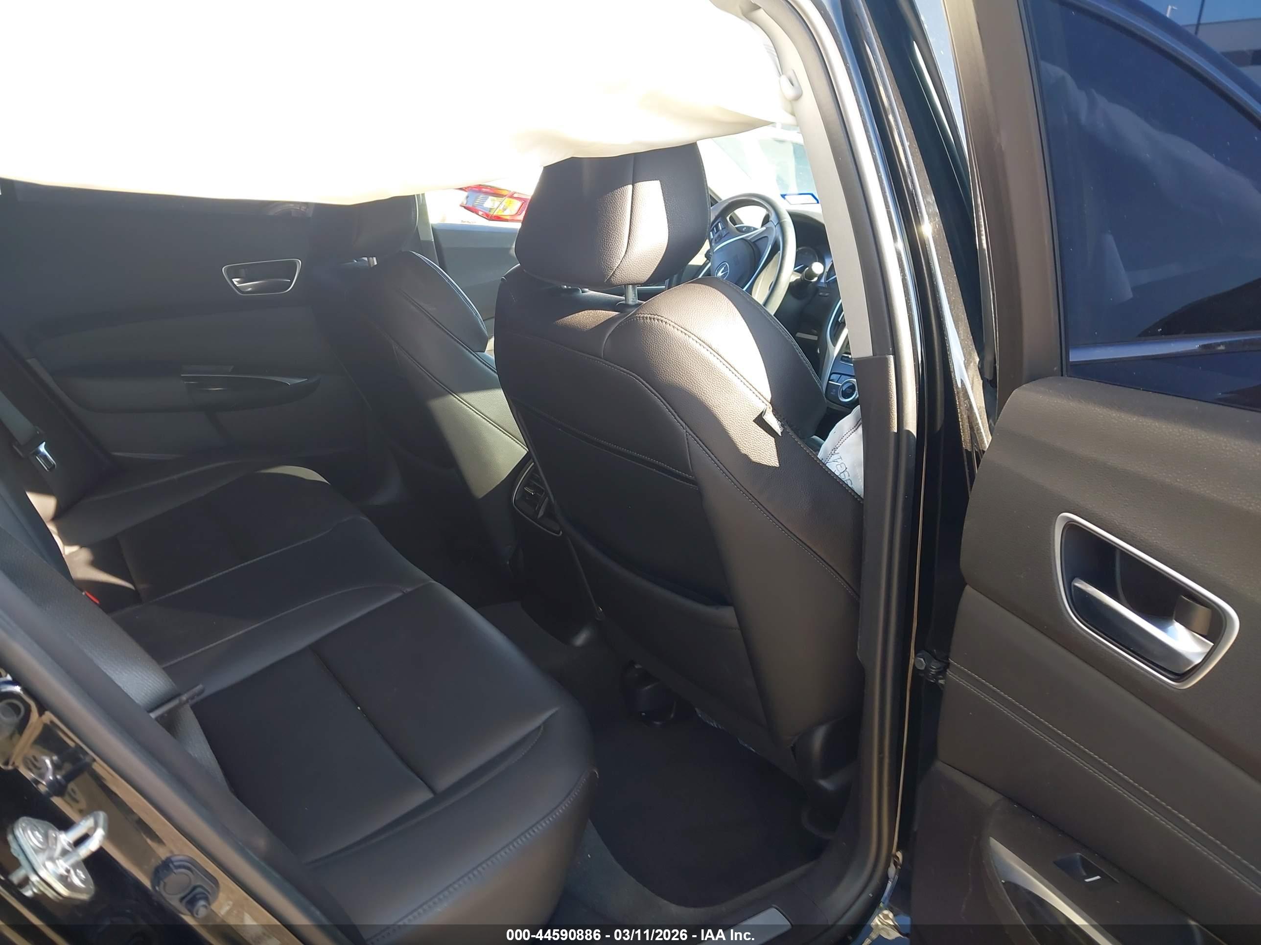 ACURA TLX image 8