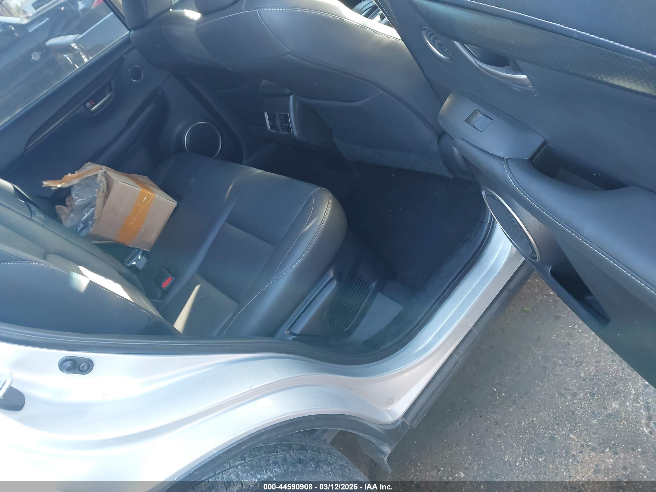 LEXUS NX image 8