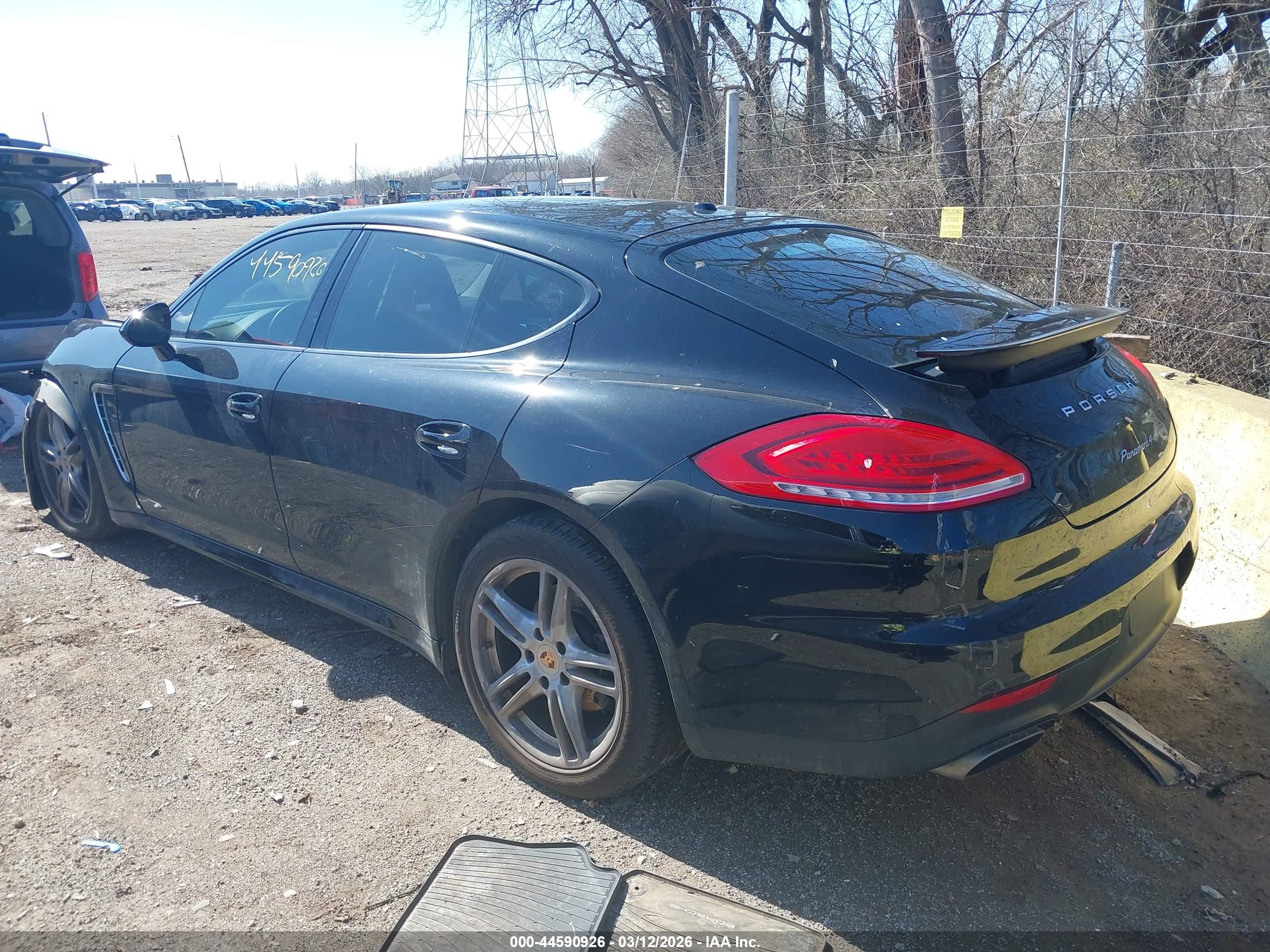 PORSCHE PANAMERA image 3