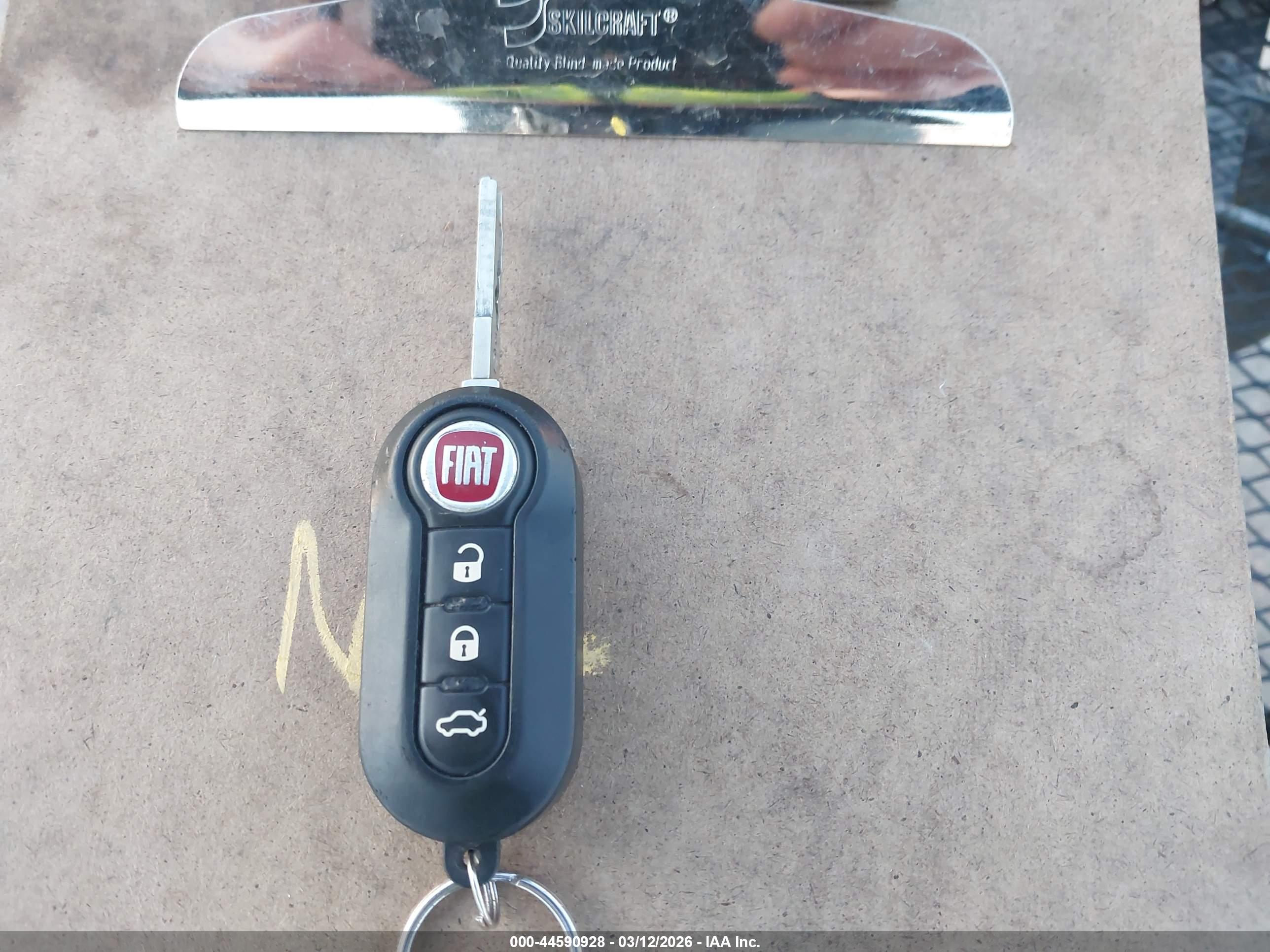 FIAT 500C image 11