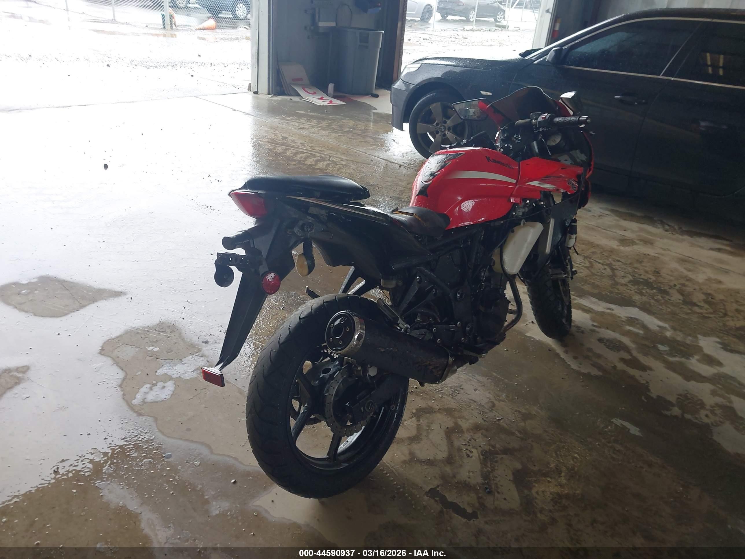 KAWASAKI EX250 image 4