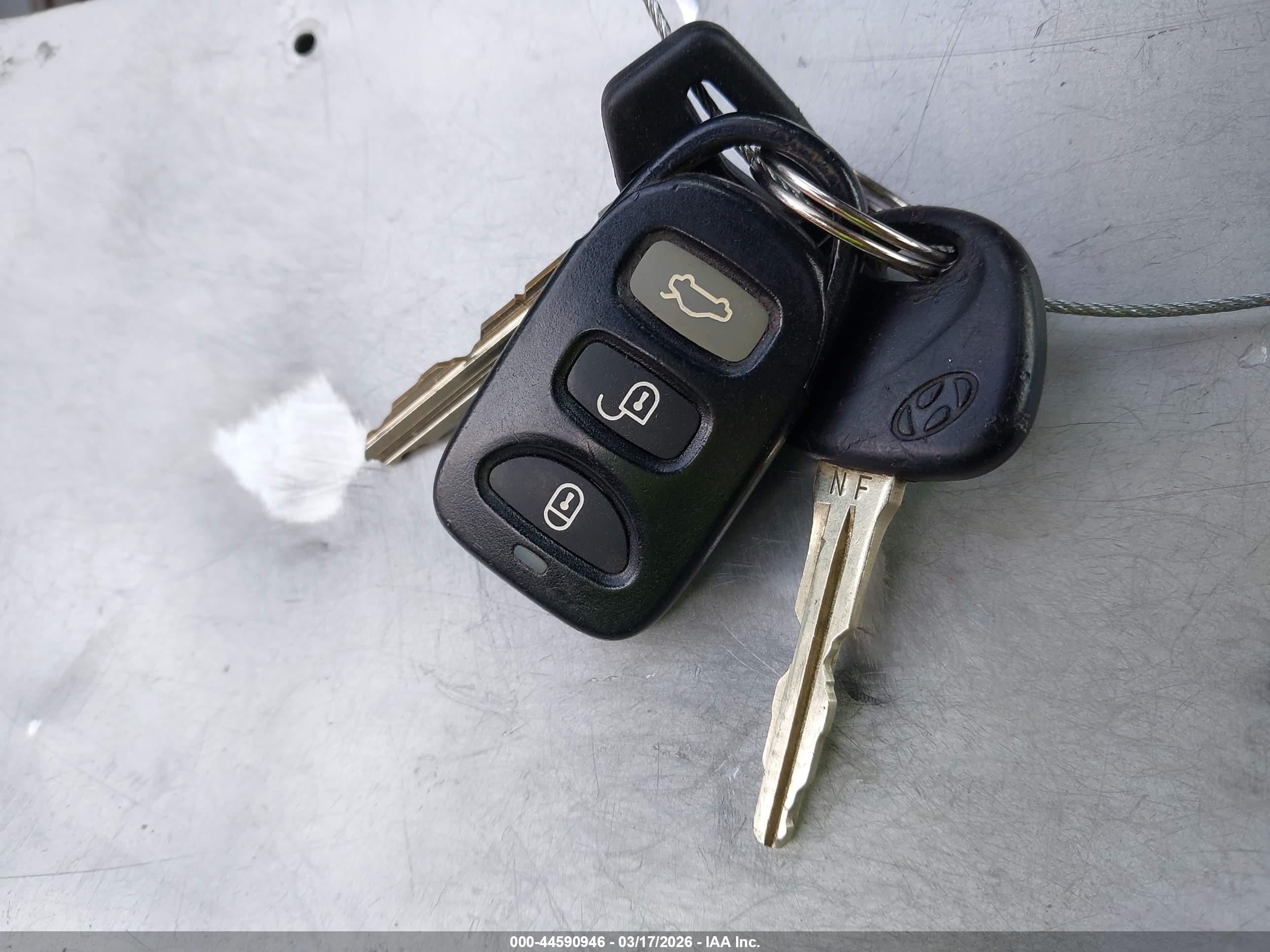 HYUNDAI SONATA image 11