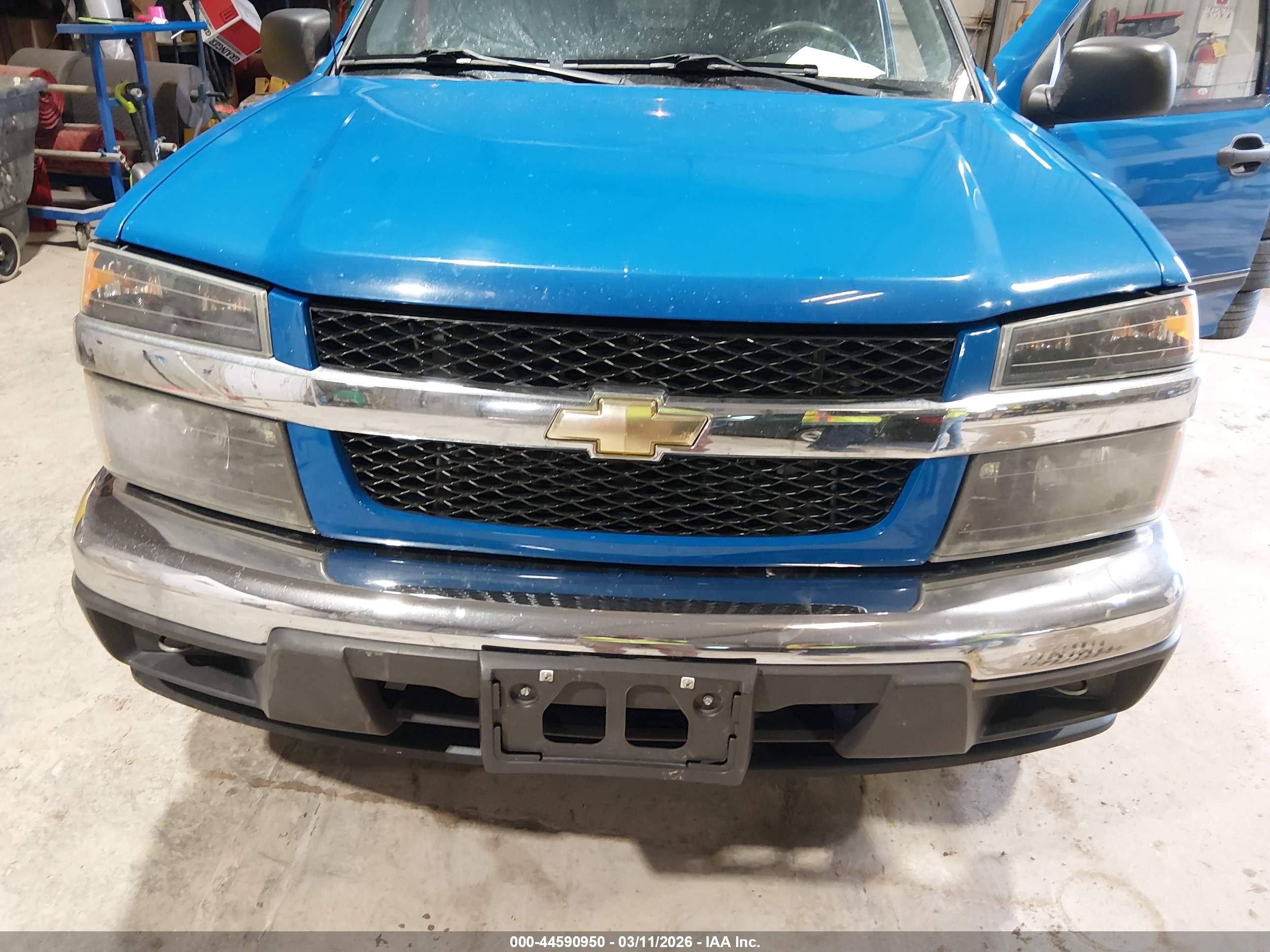 CHEVROLET COLORADO image 6