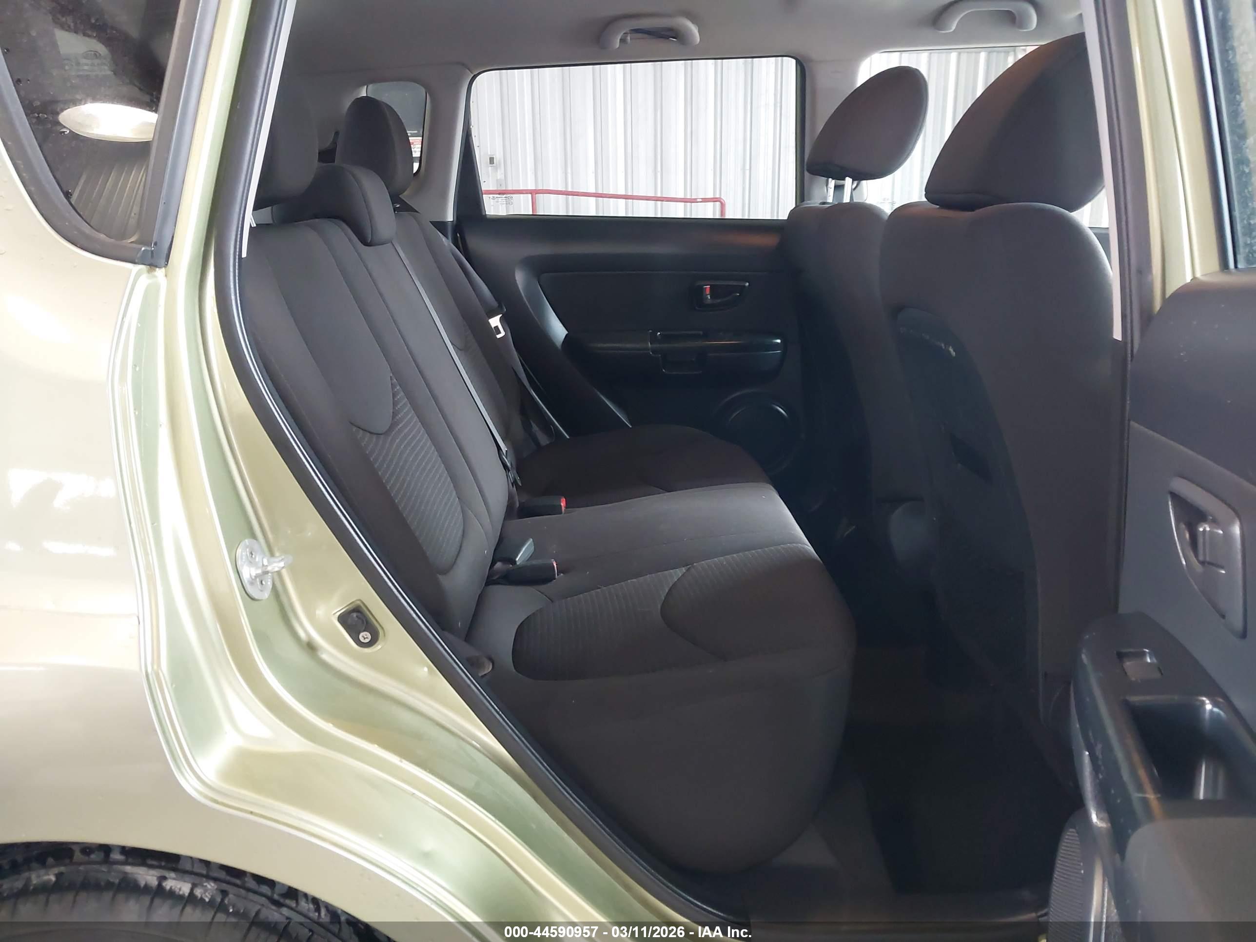 KIA SOUL image 8