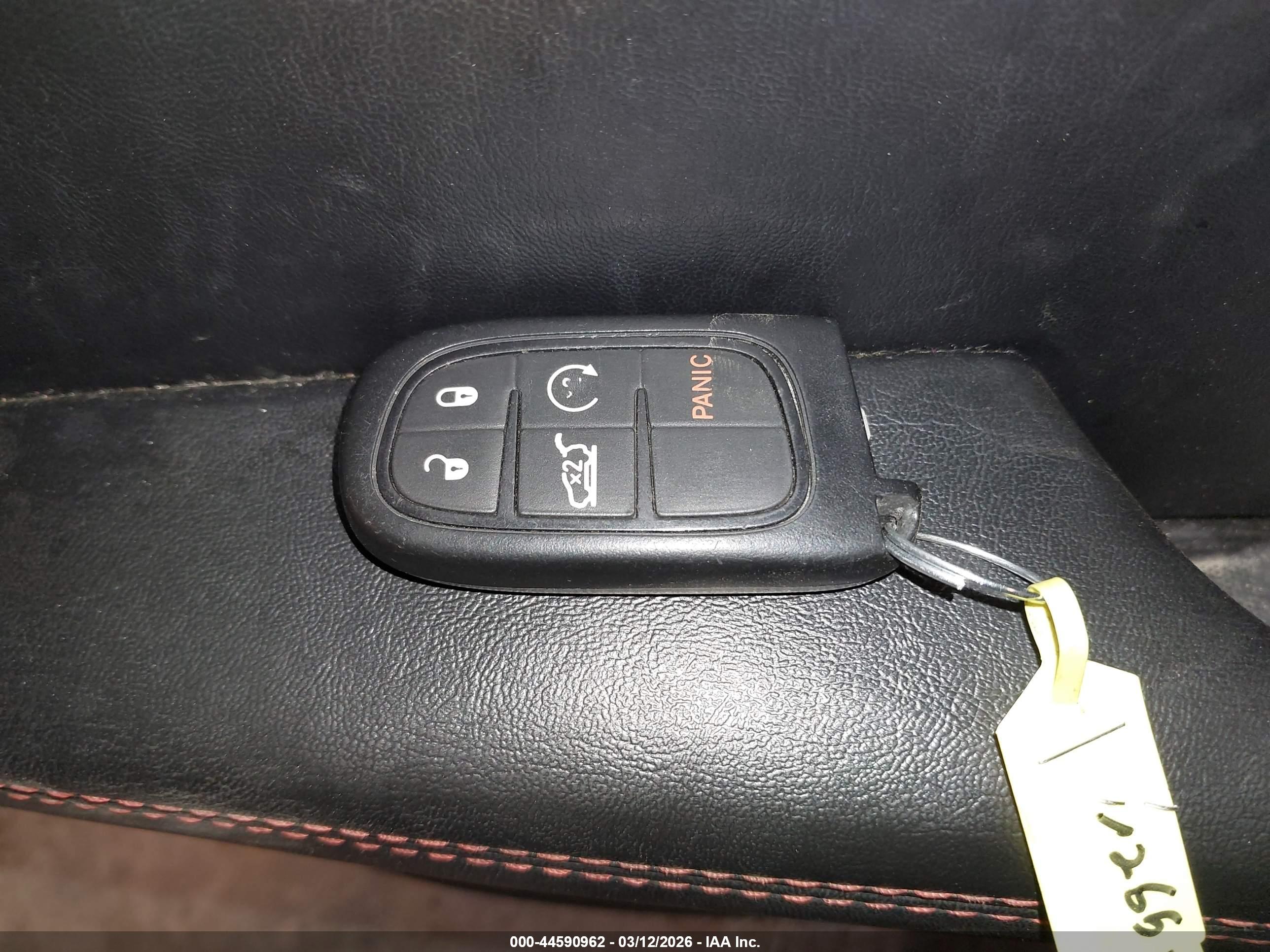 JEEP CHEROKEE image 11