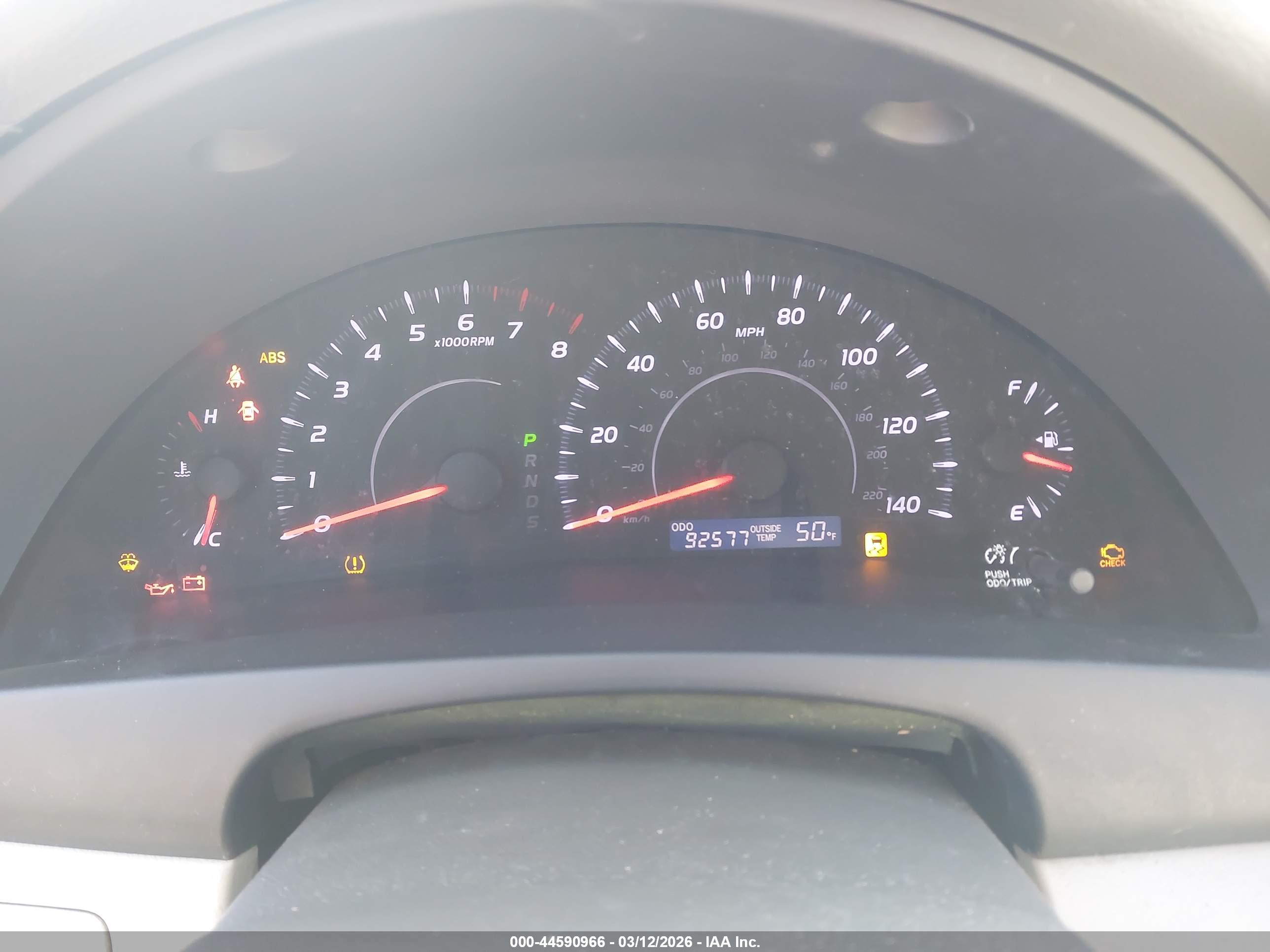 TOYOTA CAMRY image 7