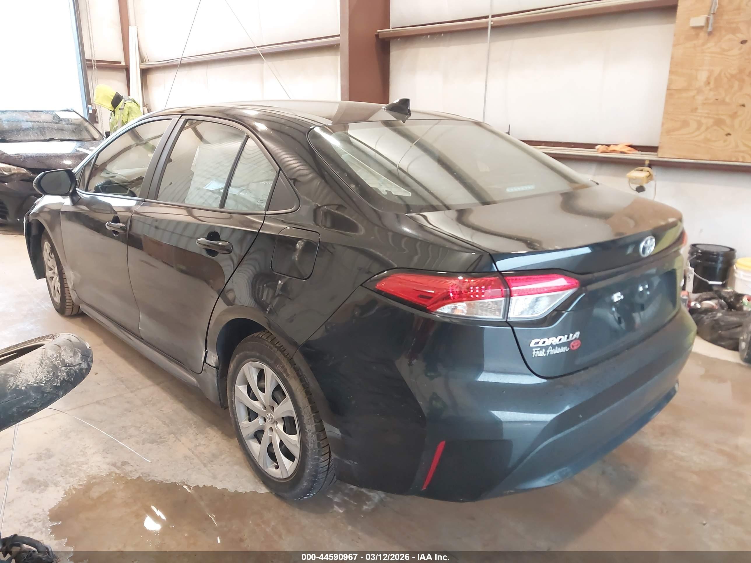 TOYOTA COROLLA image 3
