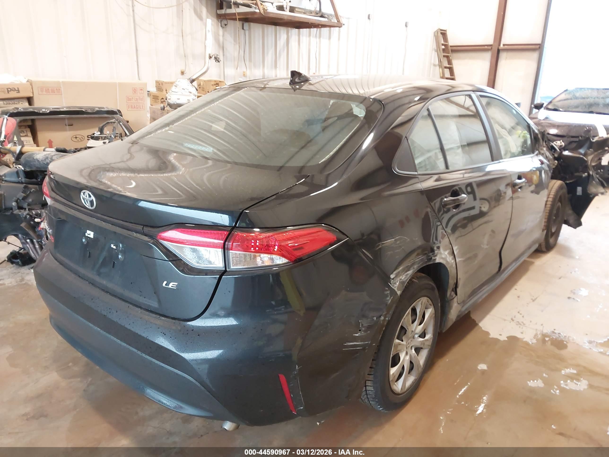 TOYOTA COROLLA image 4