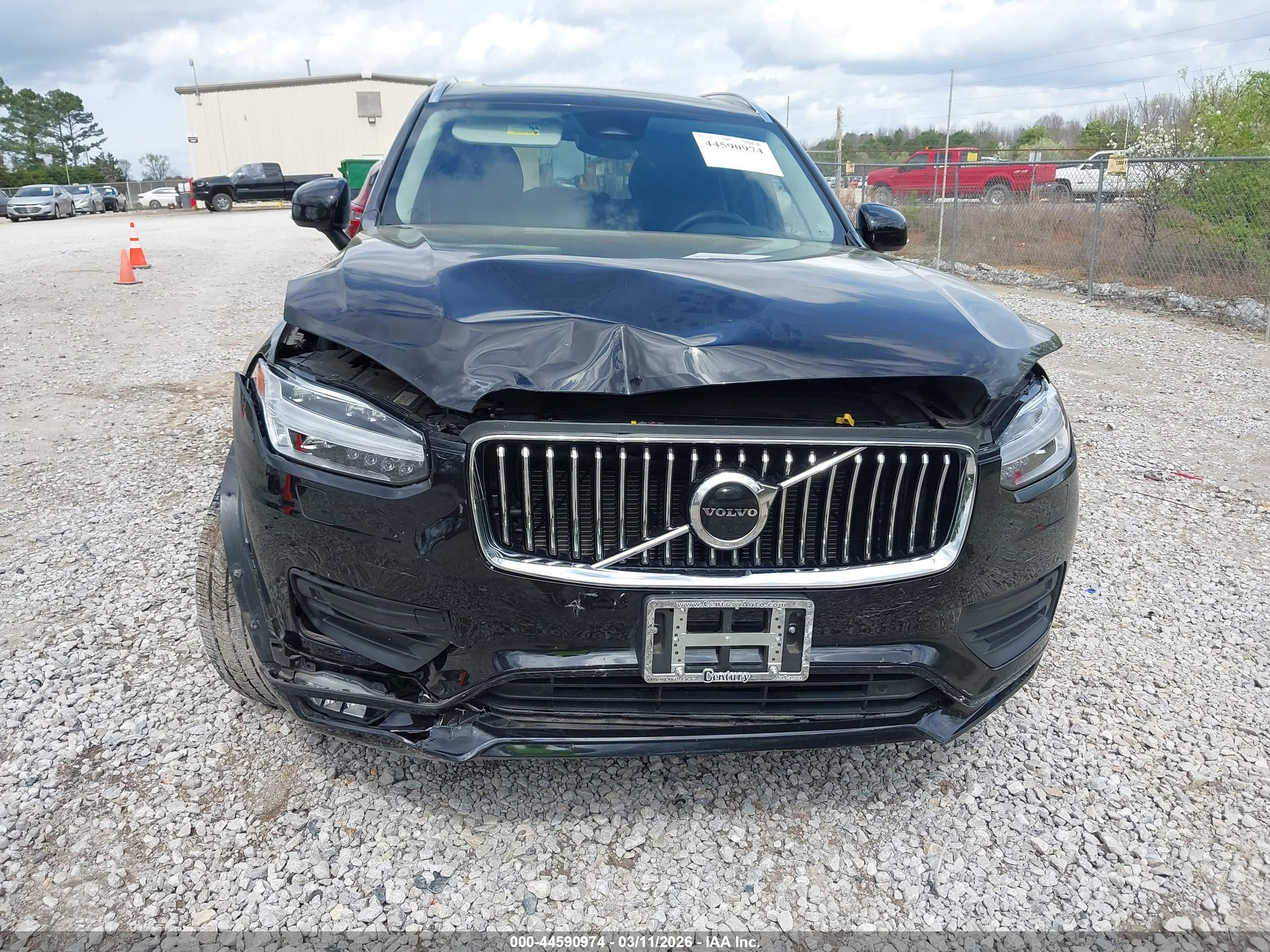 VOLVO XC90 image 6