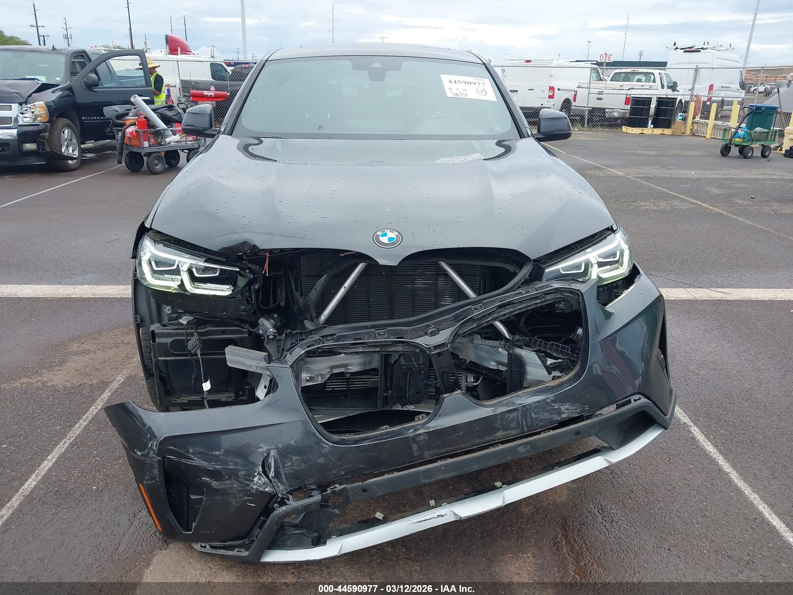 BMW X4 image 6