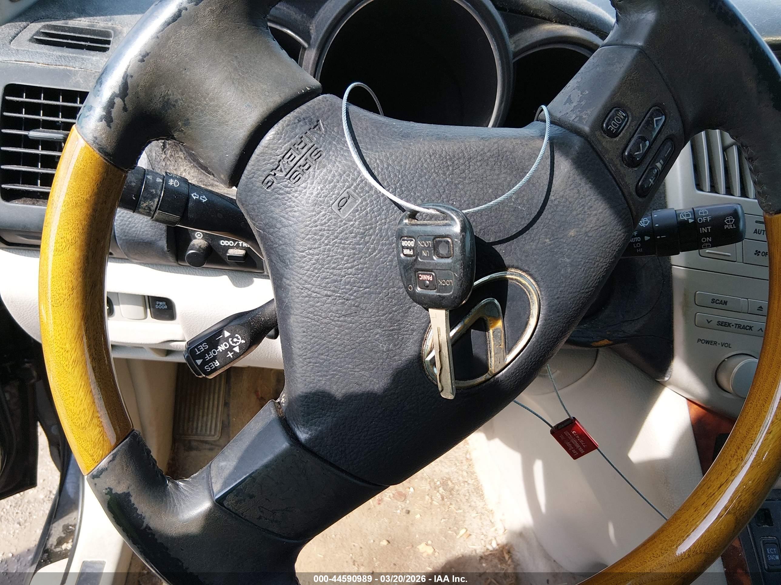 LEXUS RX image 11
