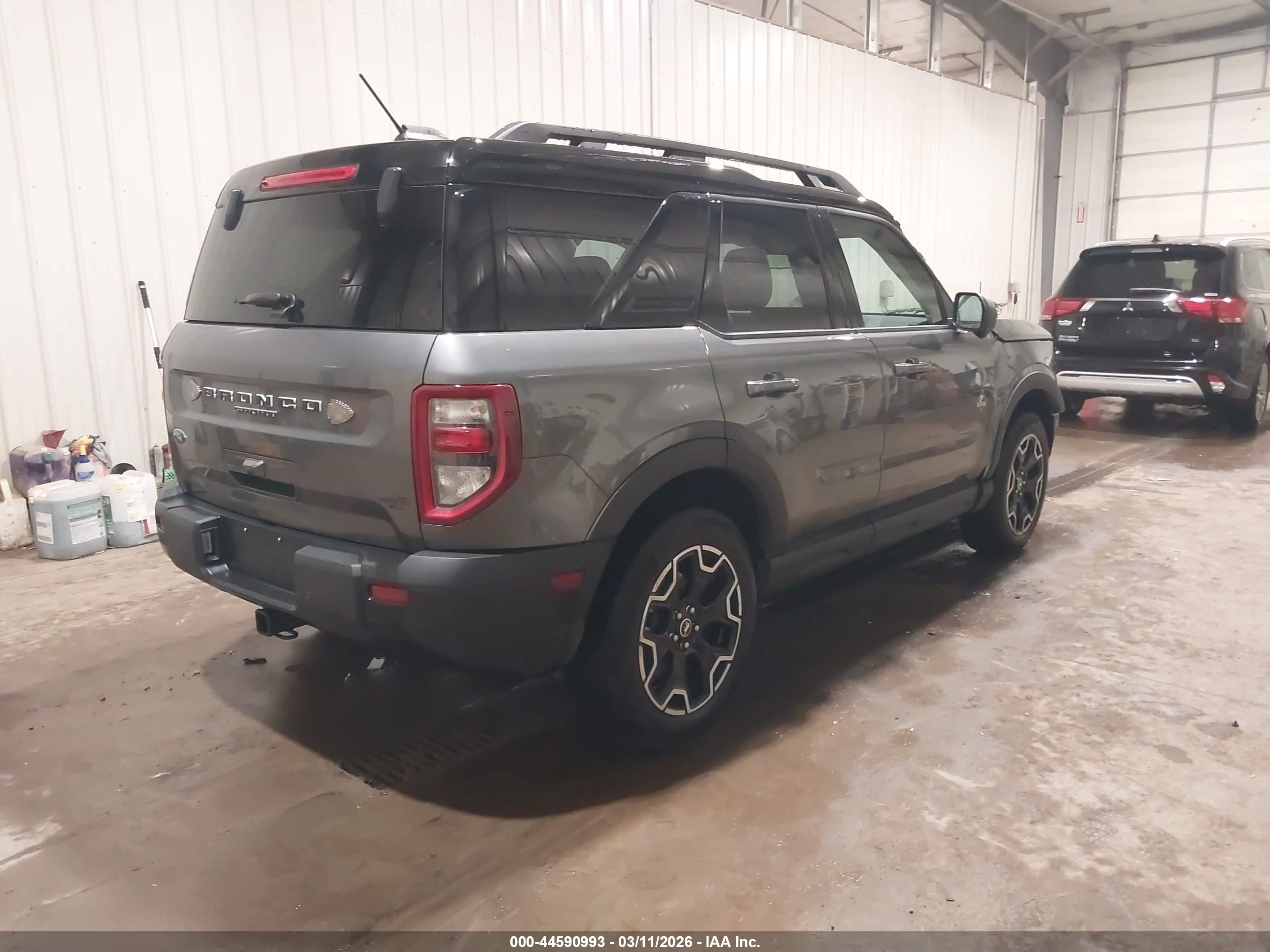 FORD BRONCO image 4