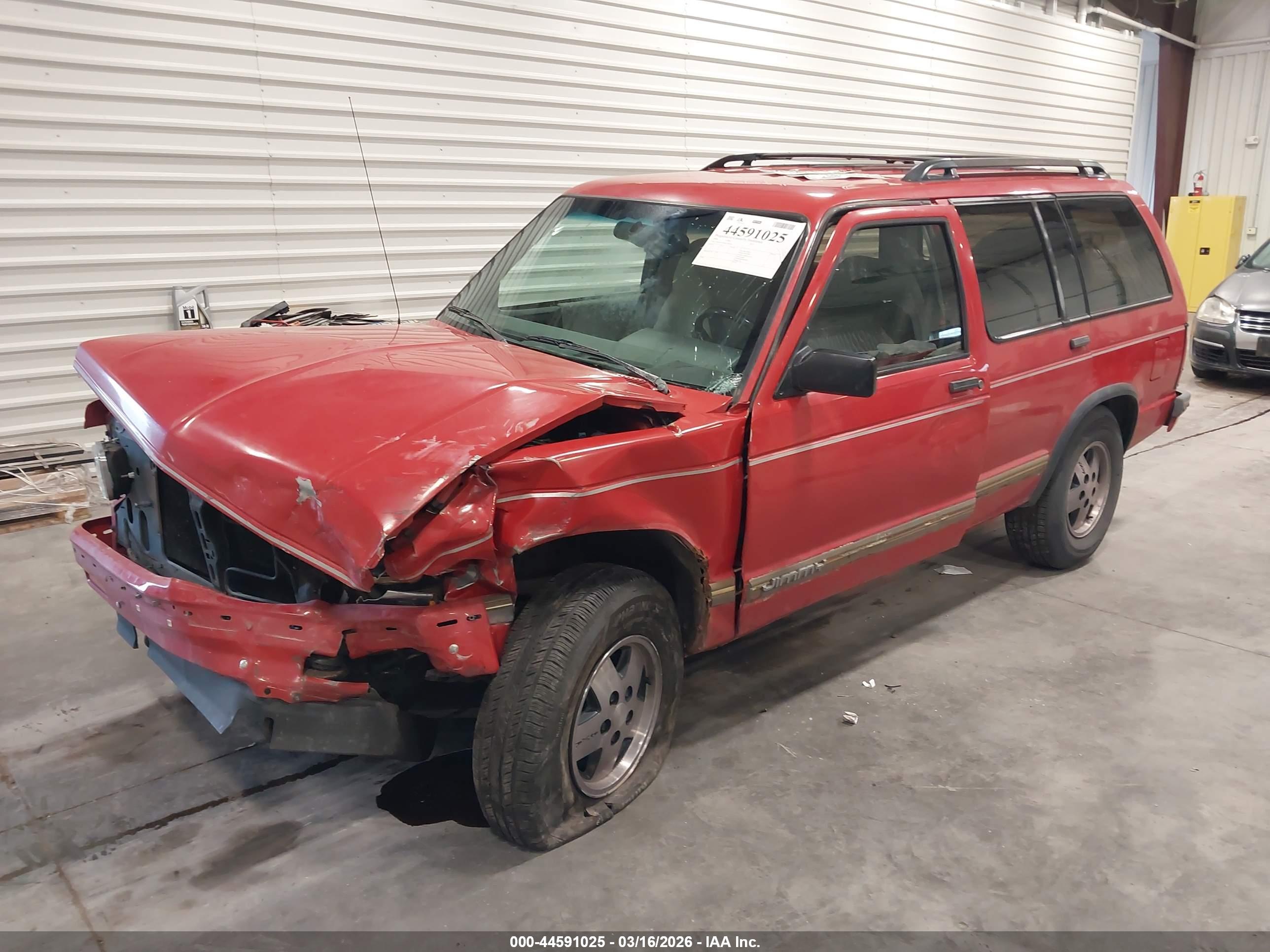 GMC S15 image 2