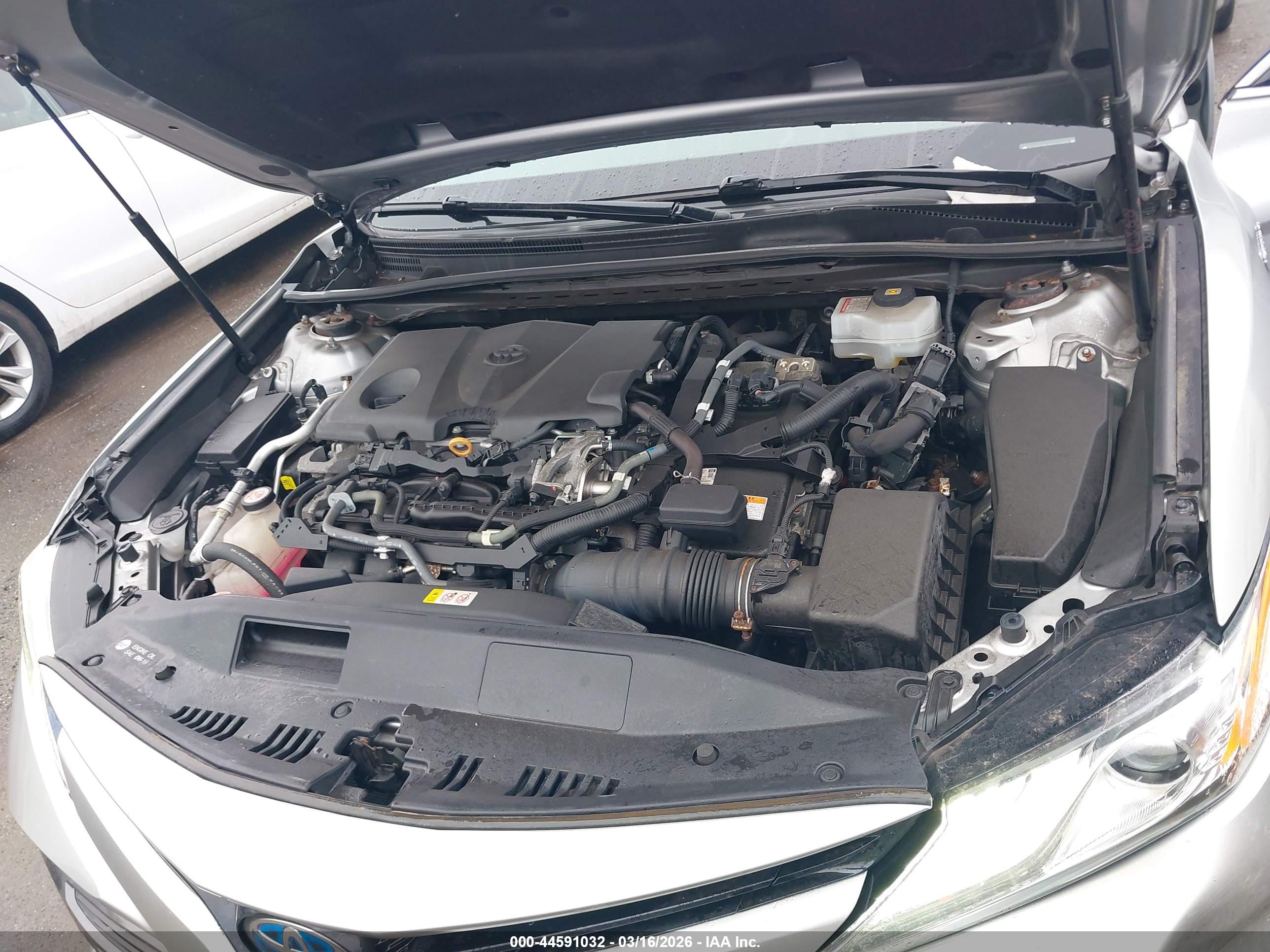 TOYOTA CAMRY image 10