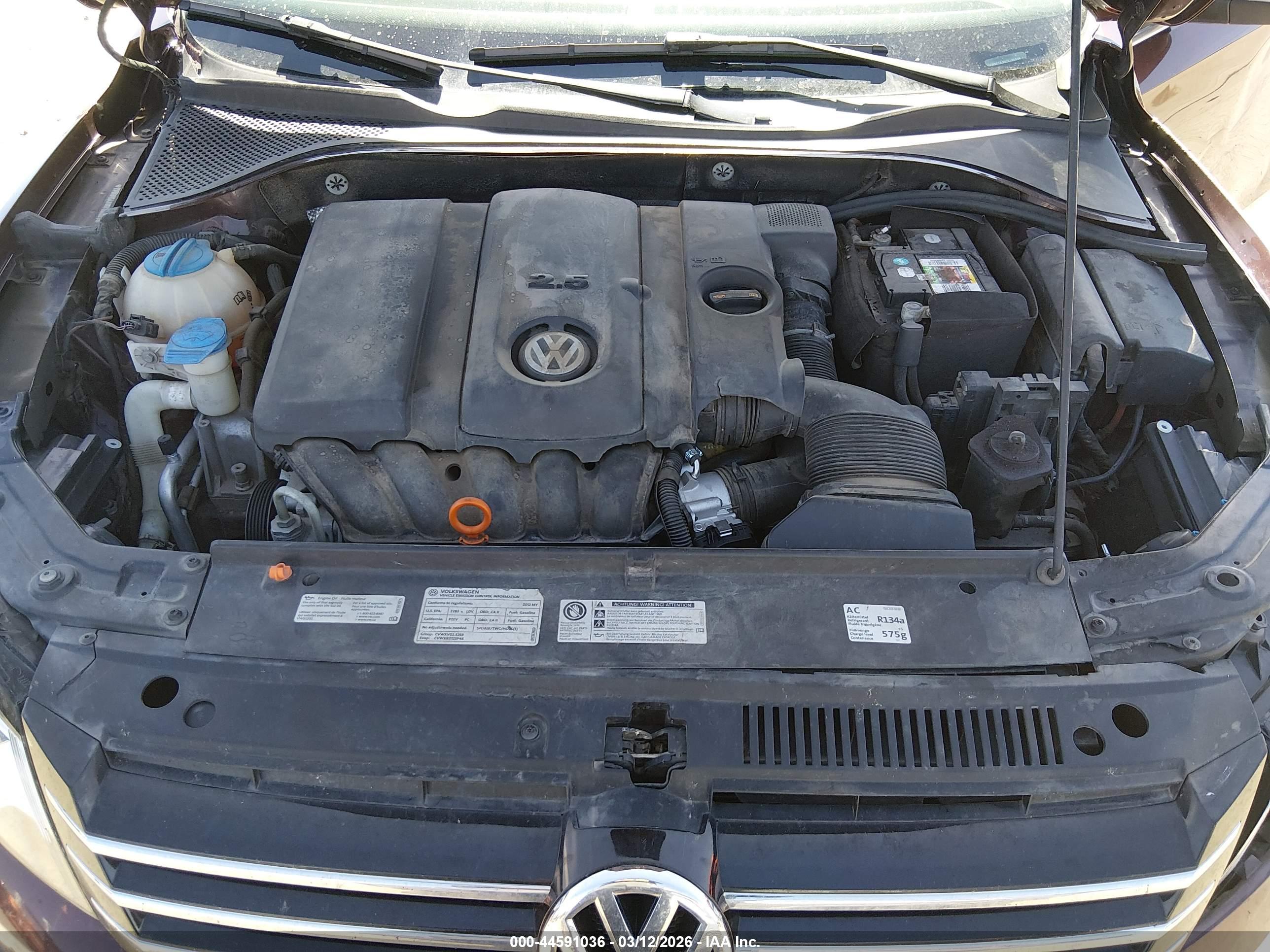VOLKSWAGEN PASSAT image 10