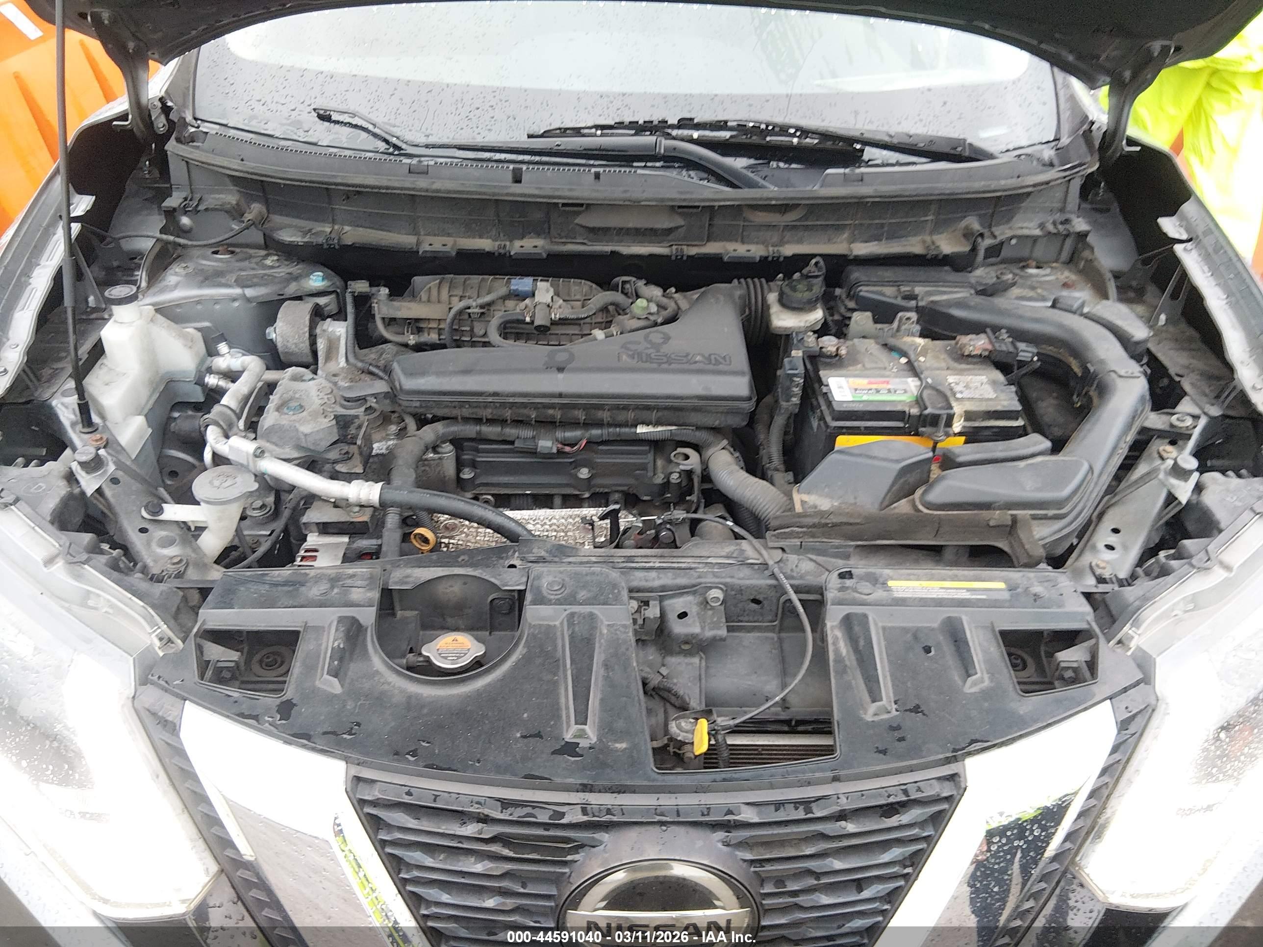 NISSAN ROGUE image 10