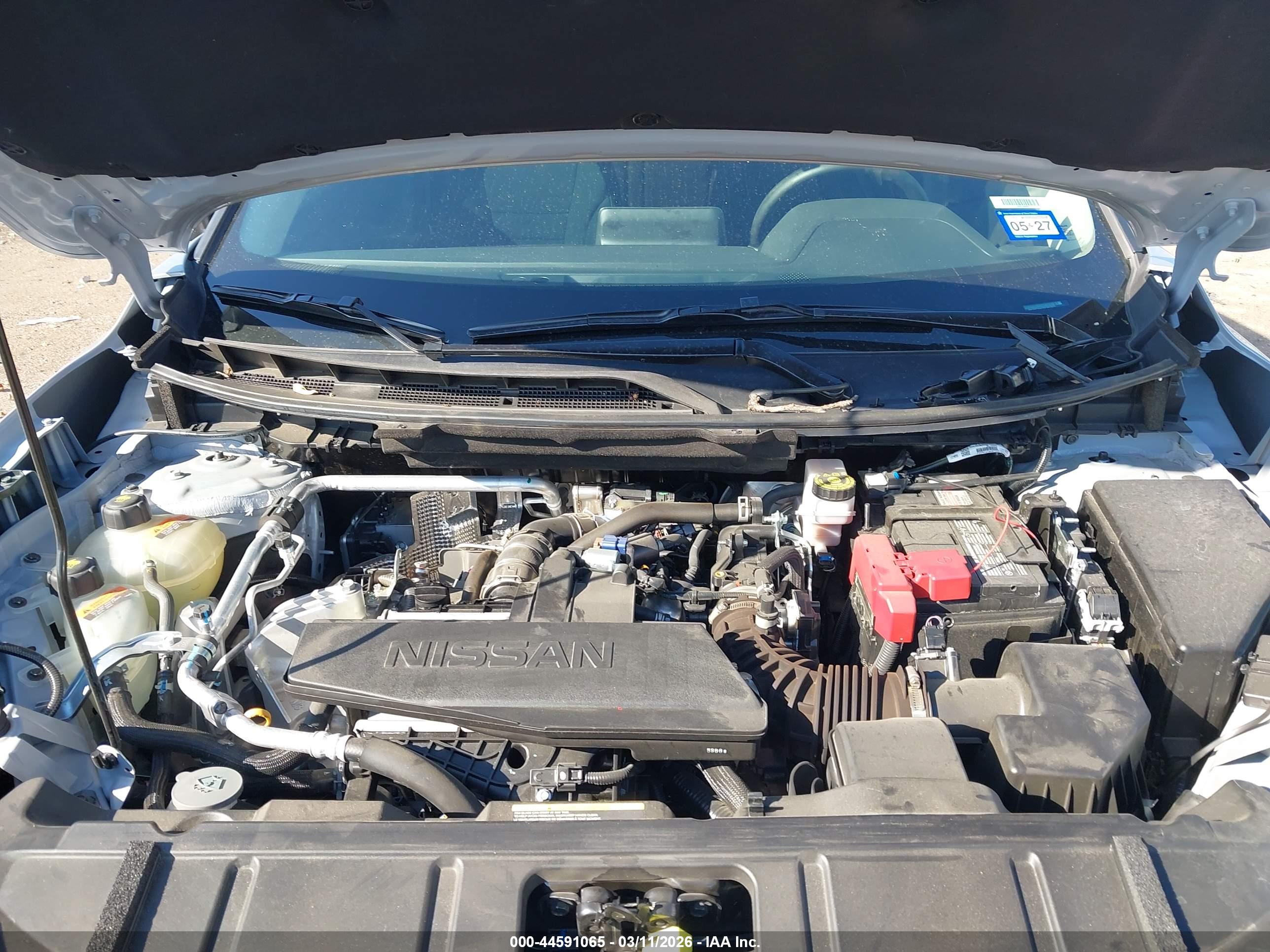NISSAN ROGUE image 10