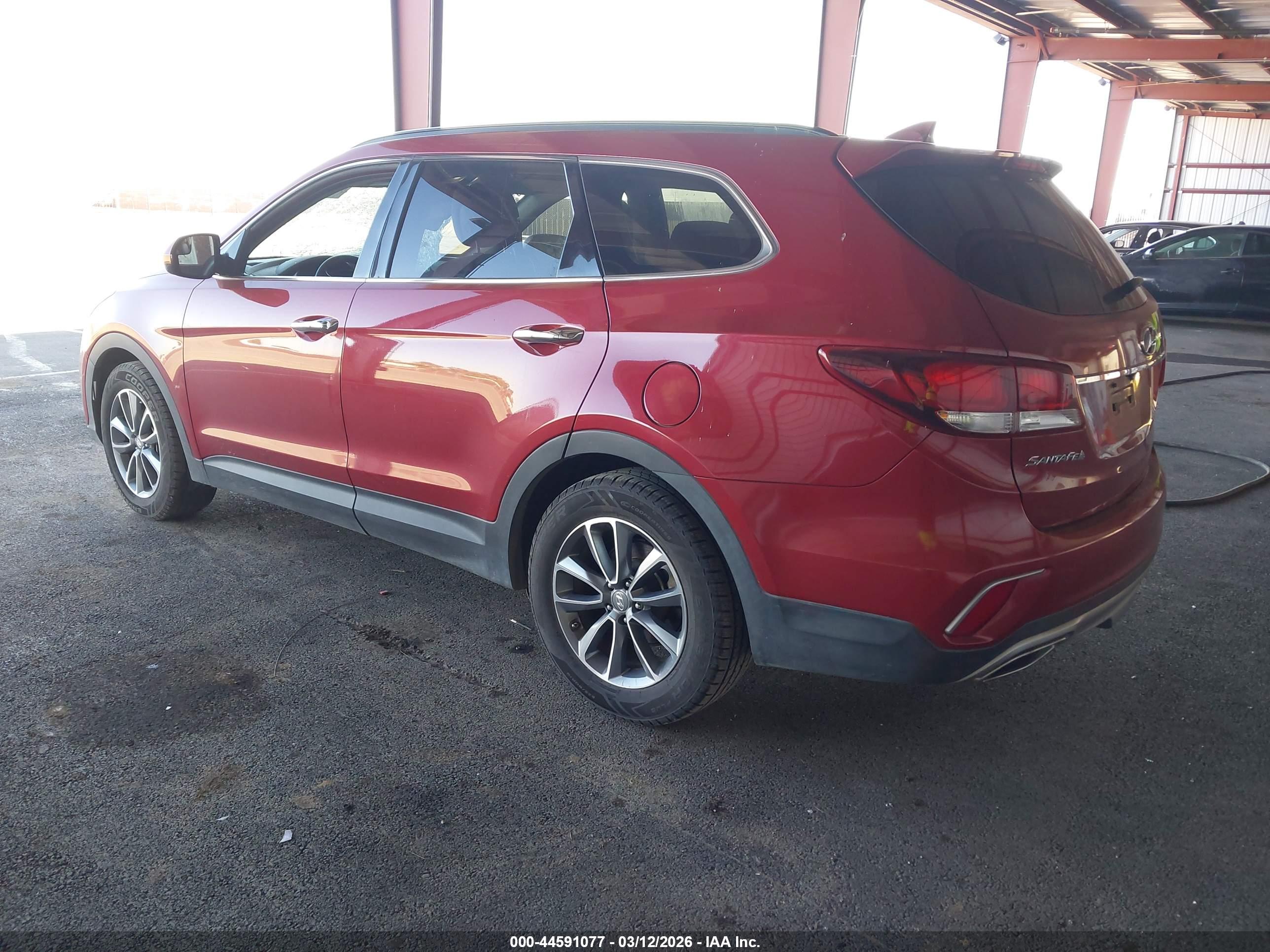 HYUNDAI SANTA image 3