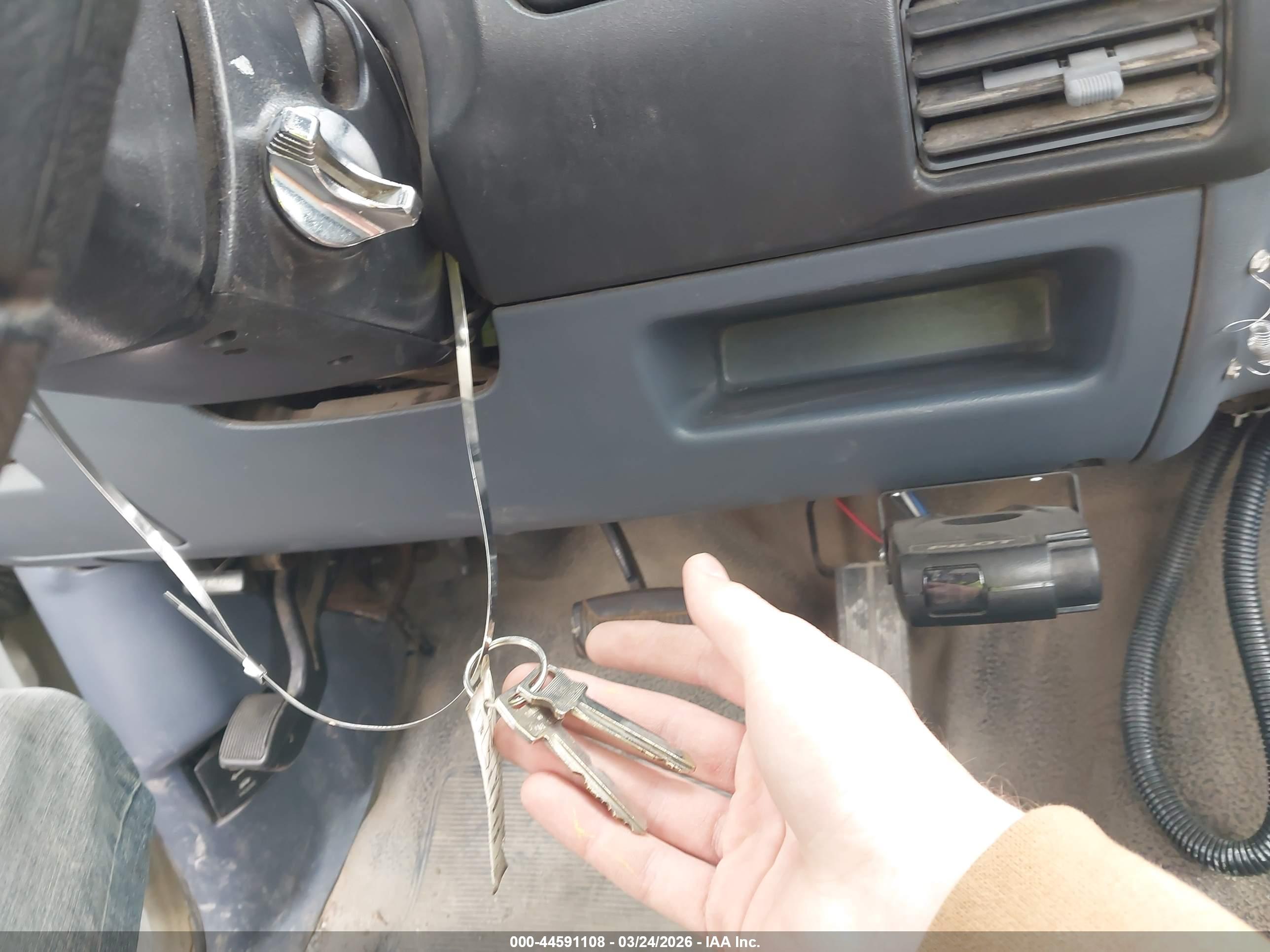 FORD F250 image 11