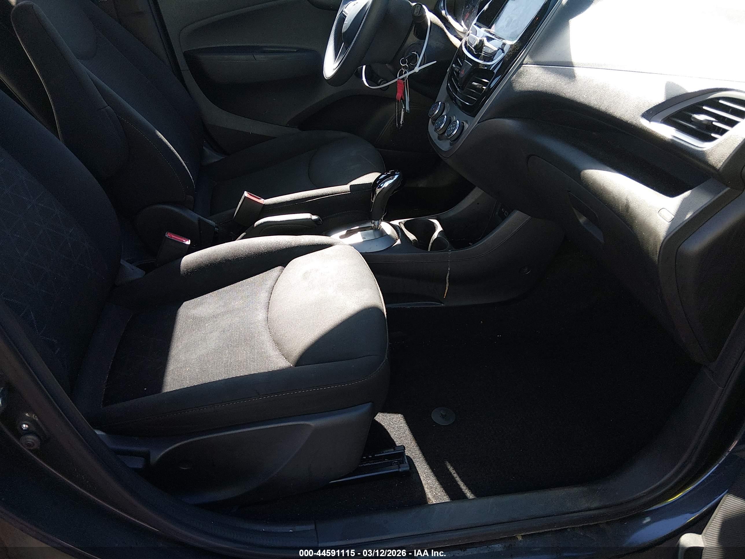 CHEVROLET SPARK image 5