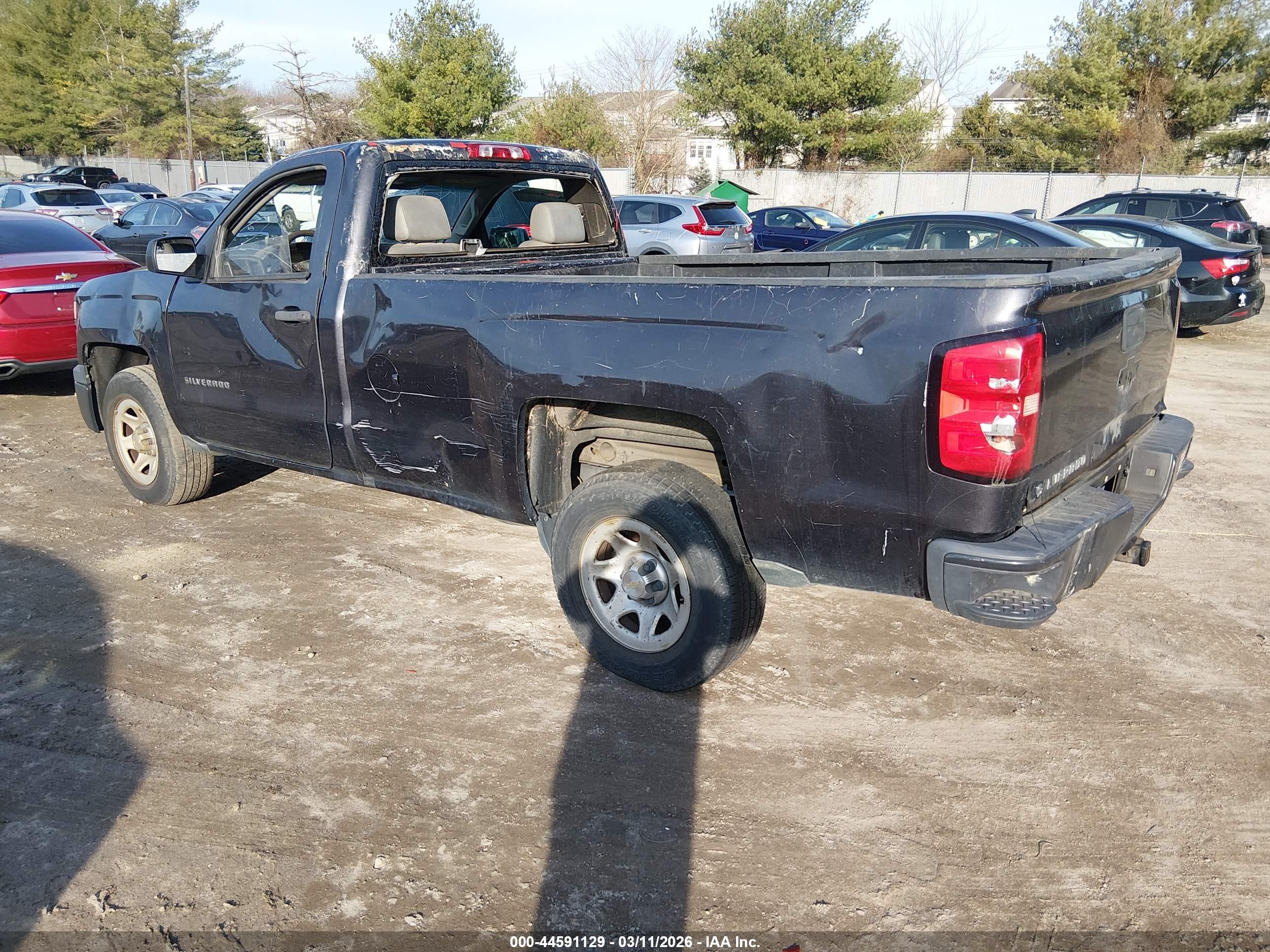 CHEVROLET SILVERADO image 3