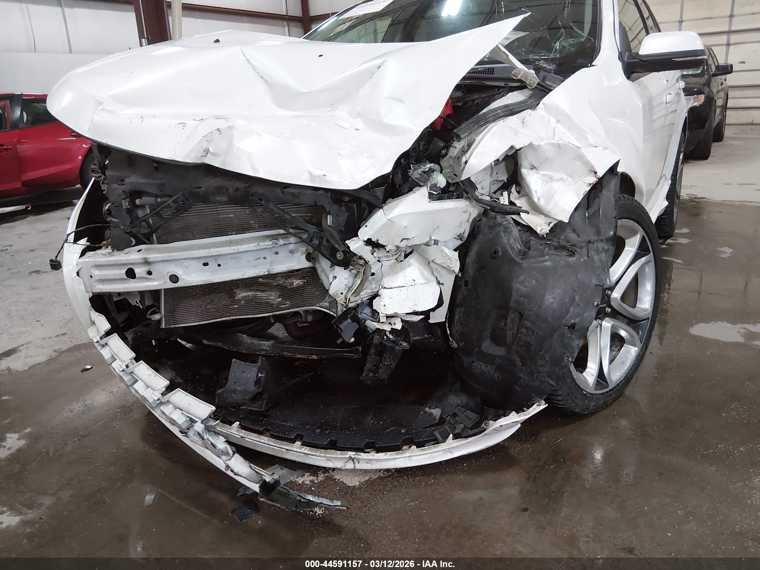 FORD EDGE image 6