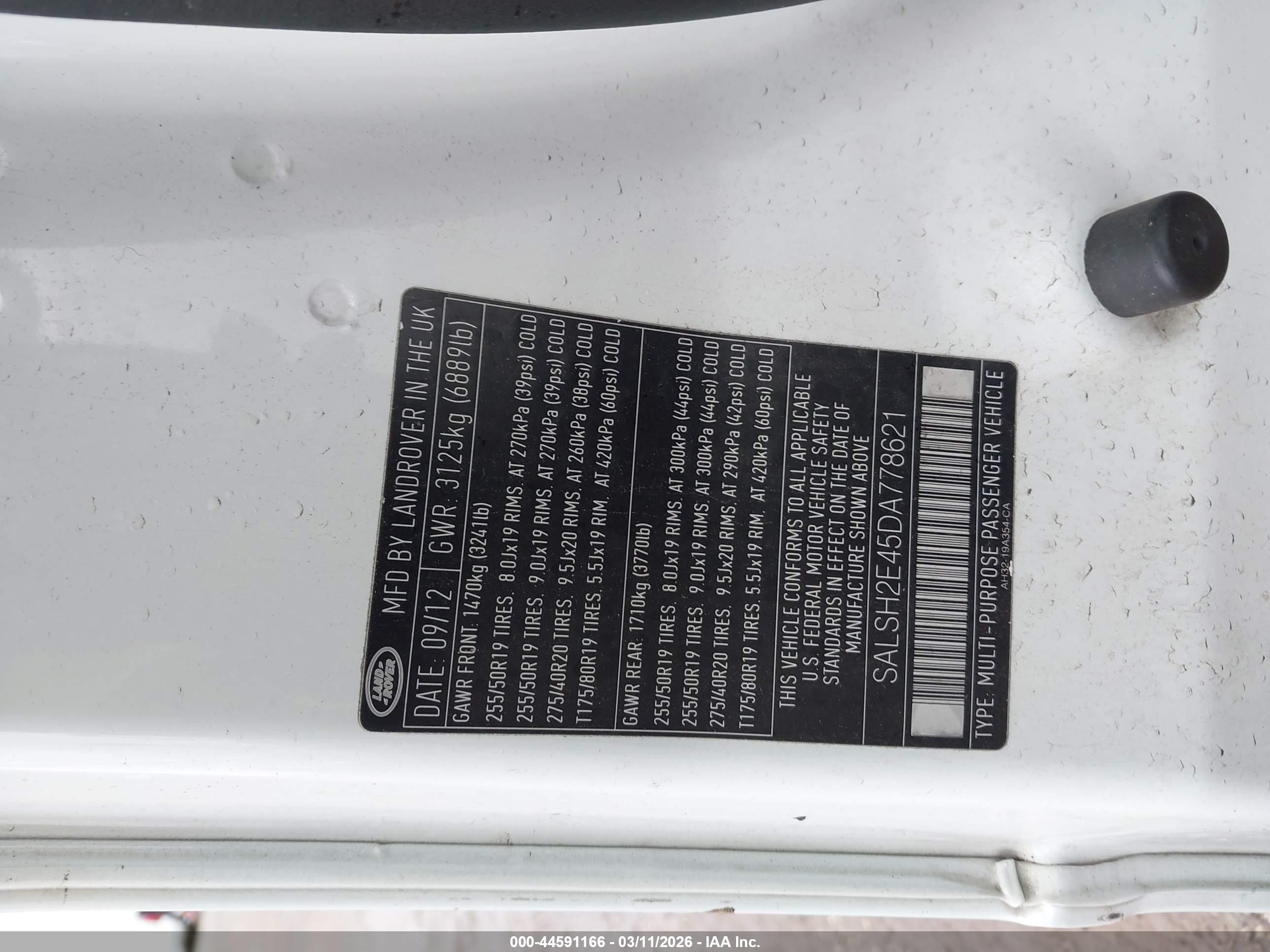 LAND ROVER image 9