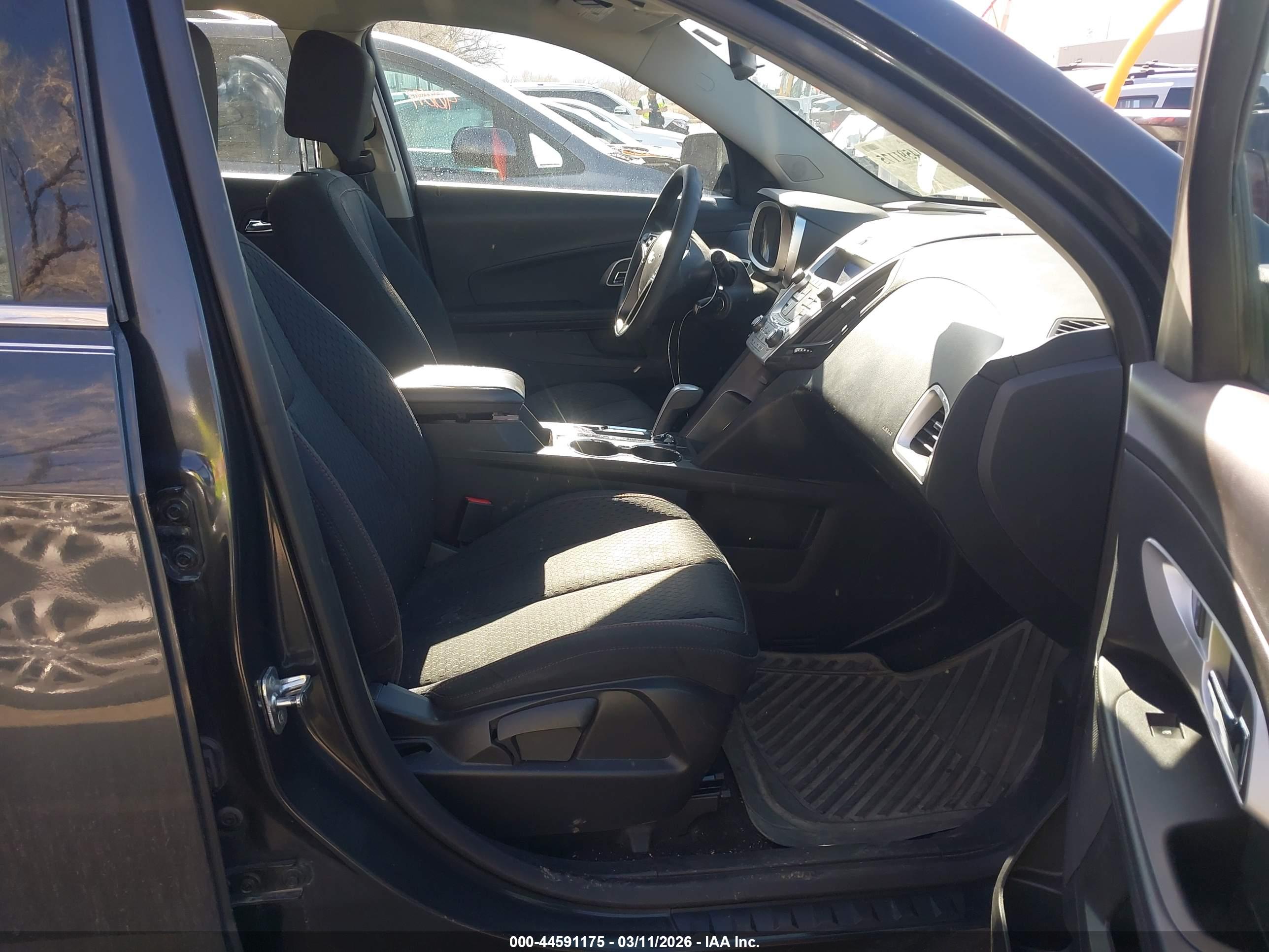 CHEVROLET EQUINOX image 5