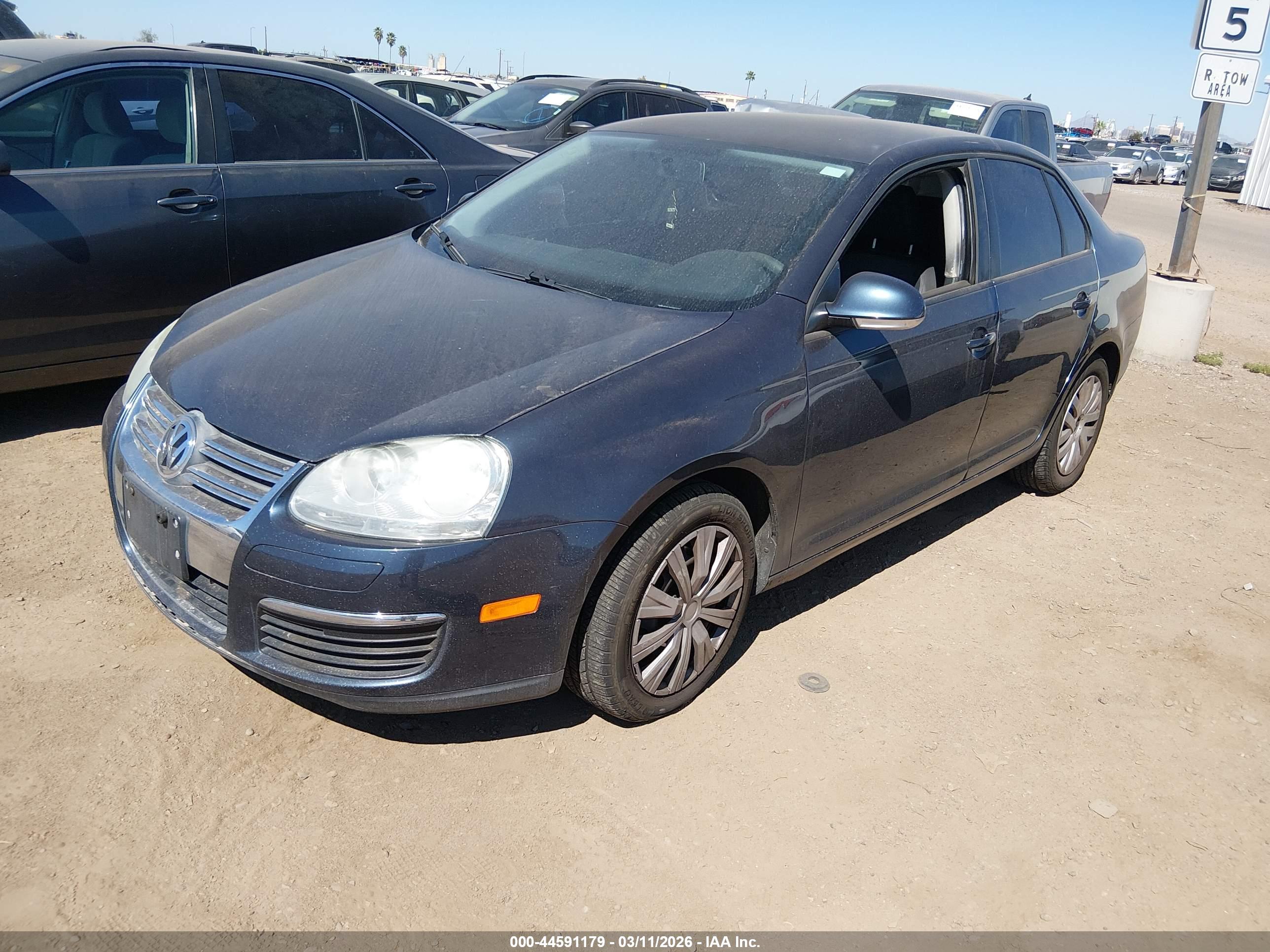 VOLKSWAGEN JETTA image 2