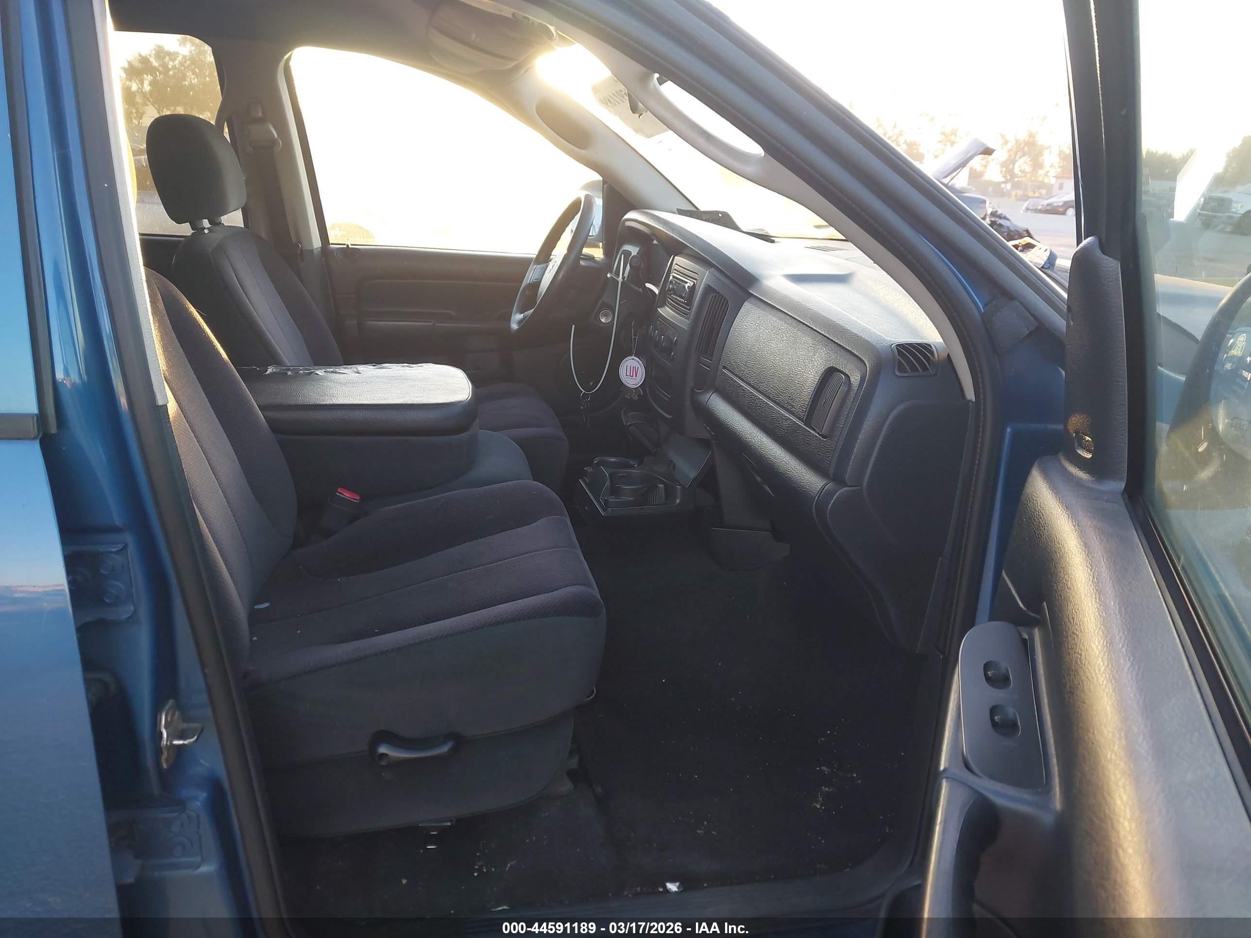 DODGE RAM image 5