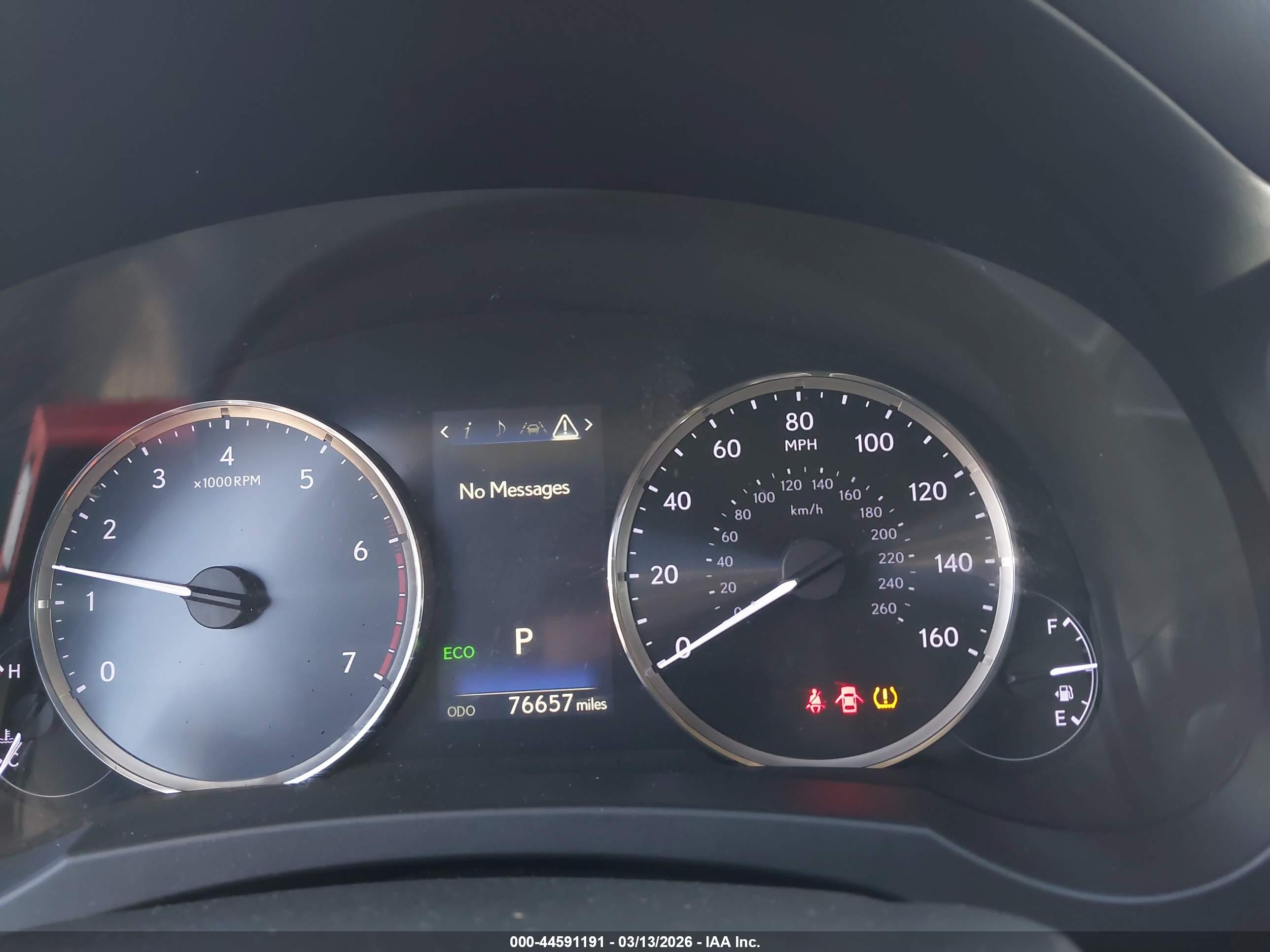 LEXUS IS image 7