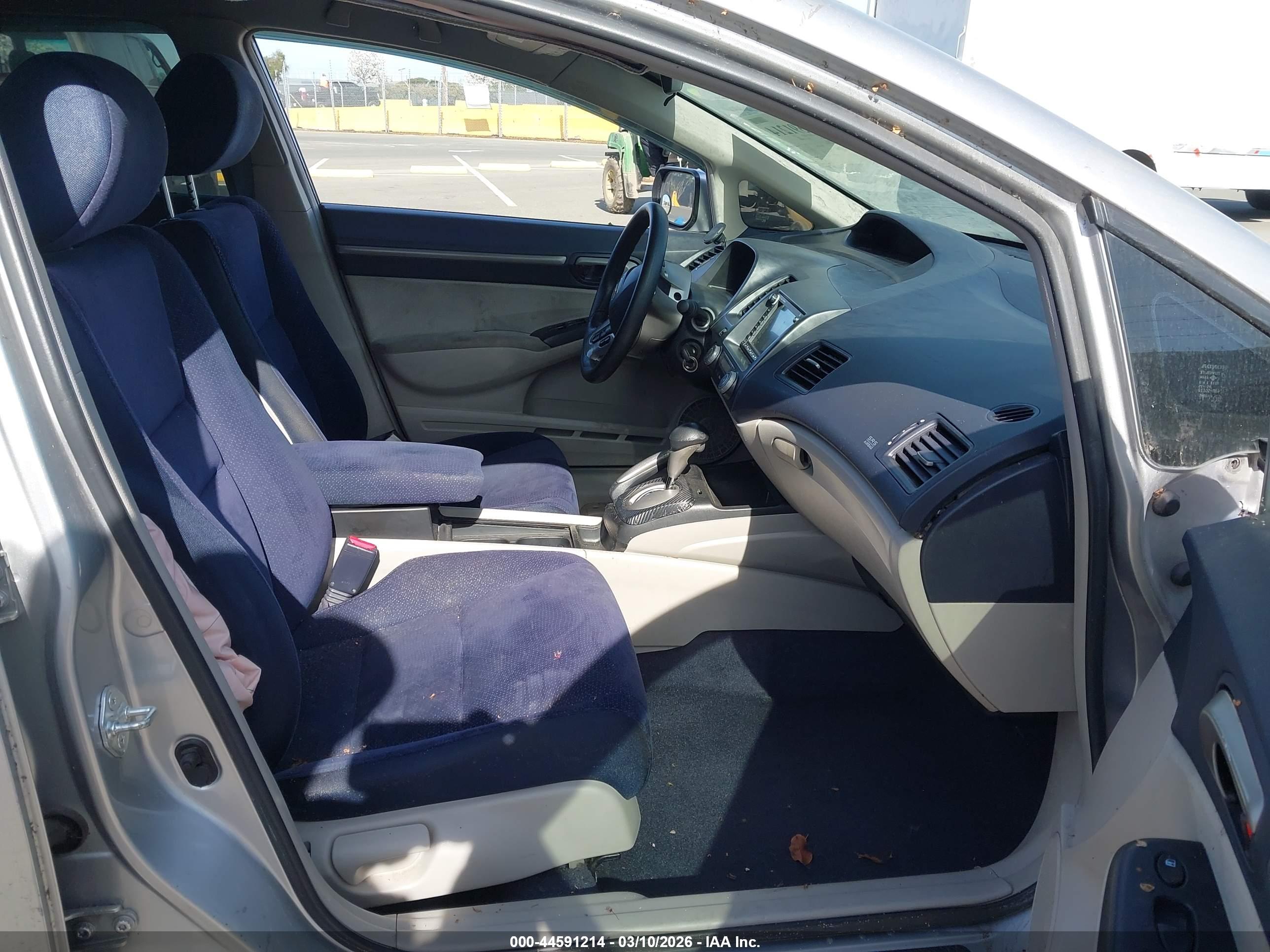 HONDA CIVIC image 5
