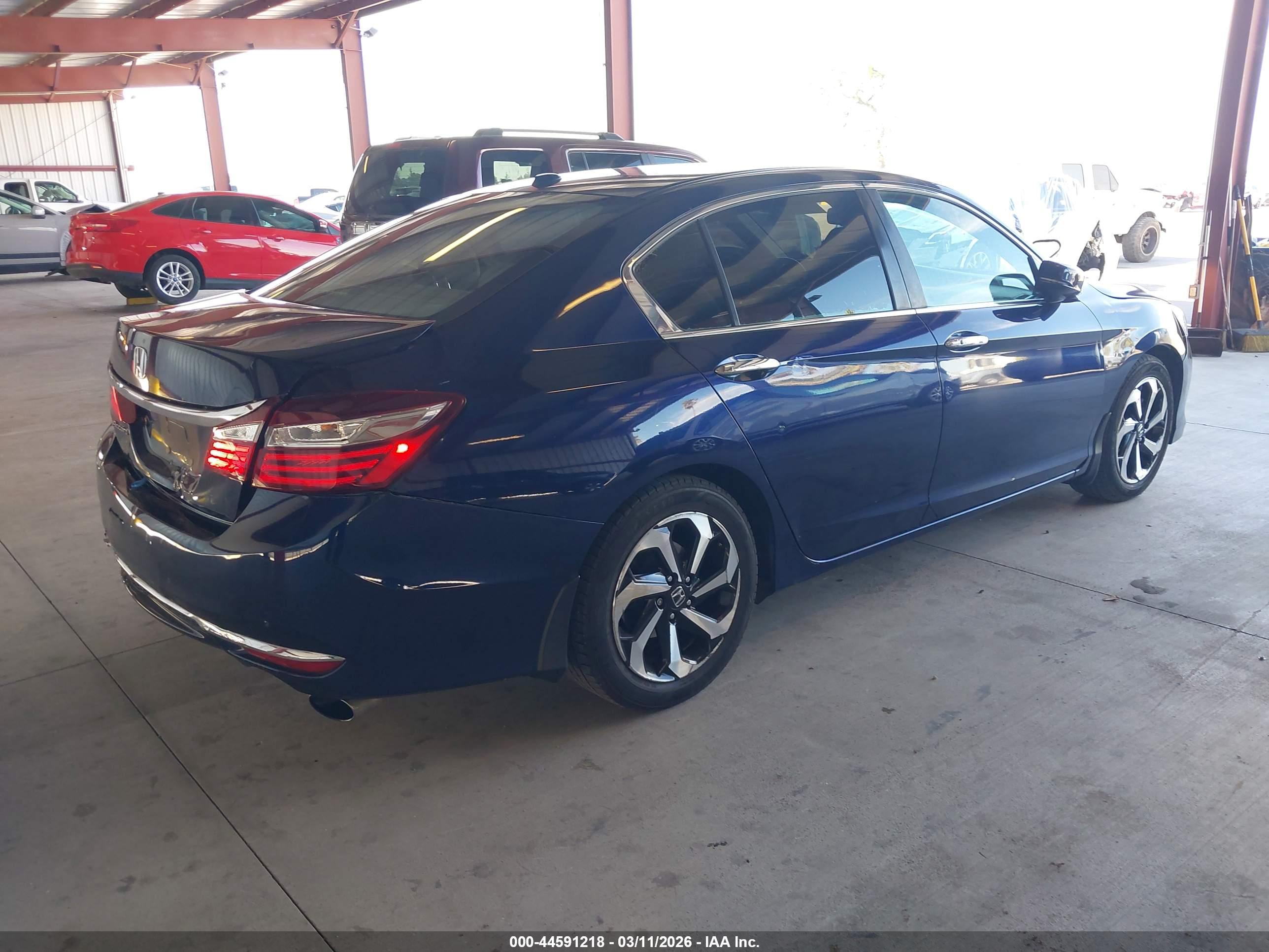 HONDA ACCORD image 4