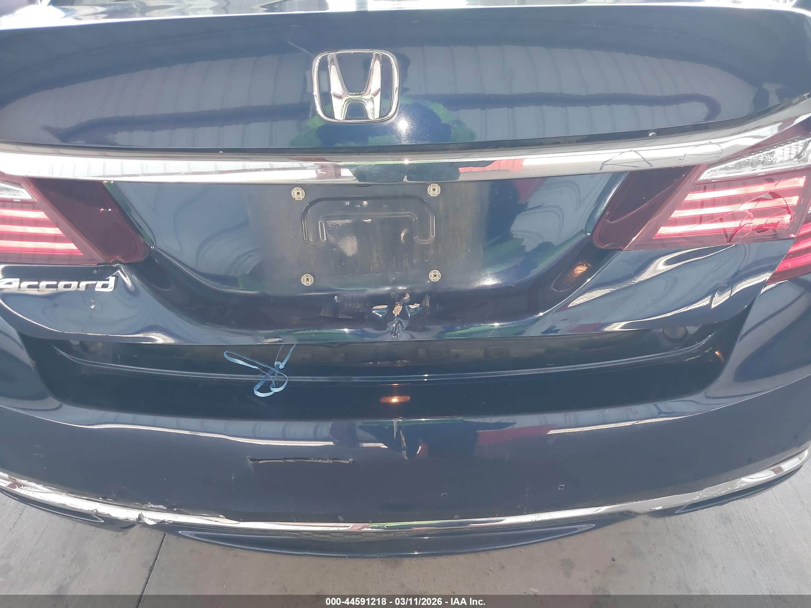 HONDA ACCORD image 6